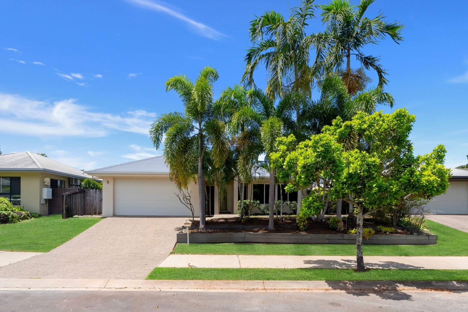 13 Norwood Crescent, Trinity Park, Trinity Park - Thumbnail 3