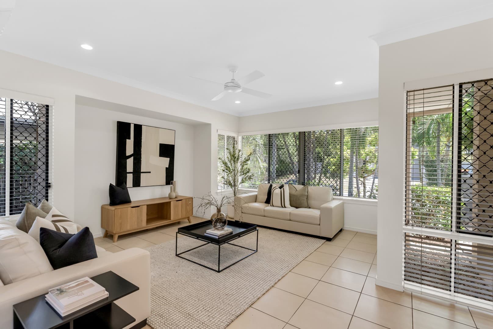 13 Norwood Crescent, Trinity Park, Trinity Park - Thumbnail 6