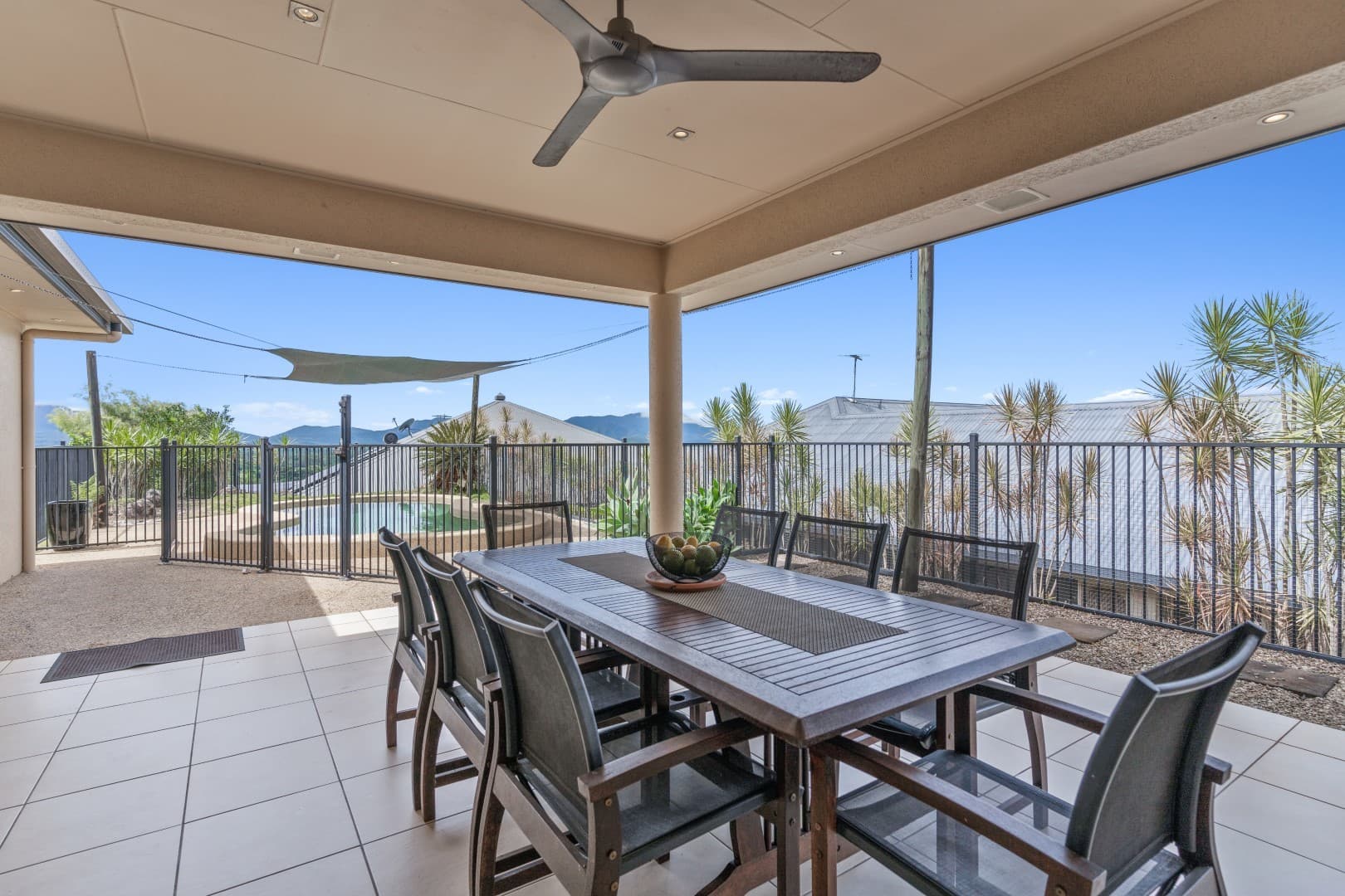 44 Mayflower Street, Mount Sheridan, Mount Sheridan - Thumbnail 5