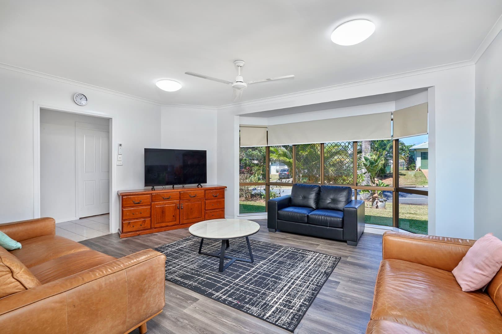 12 Summerhill Drive, Mooroobool, Mooroobool - Thumbnail 5