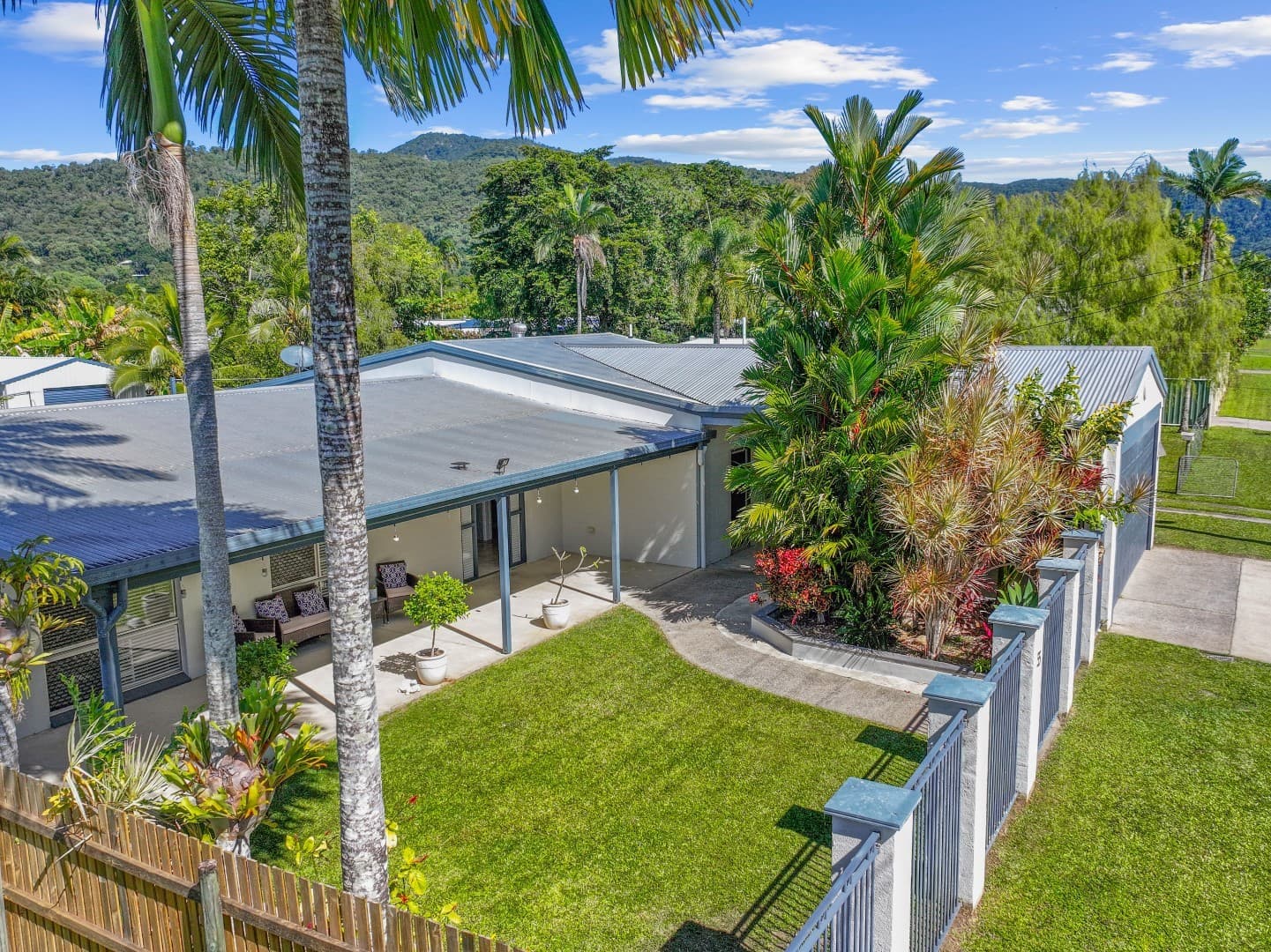 5 Huon Street, Trinity Beach, Trinity Beach - Thumbnail 2