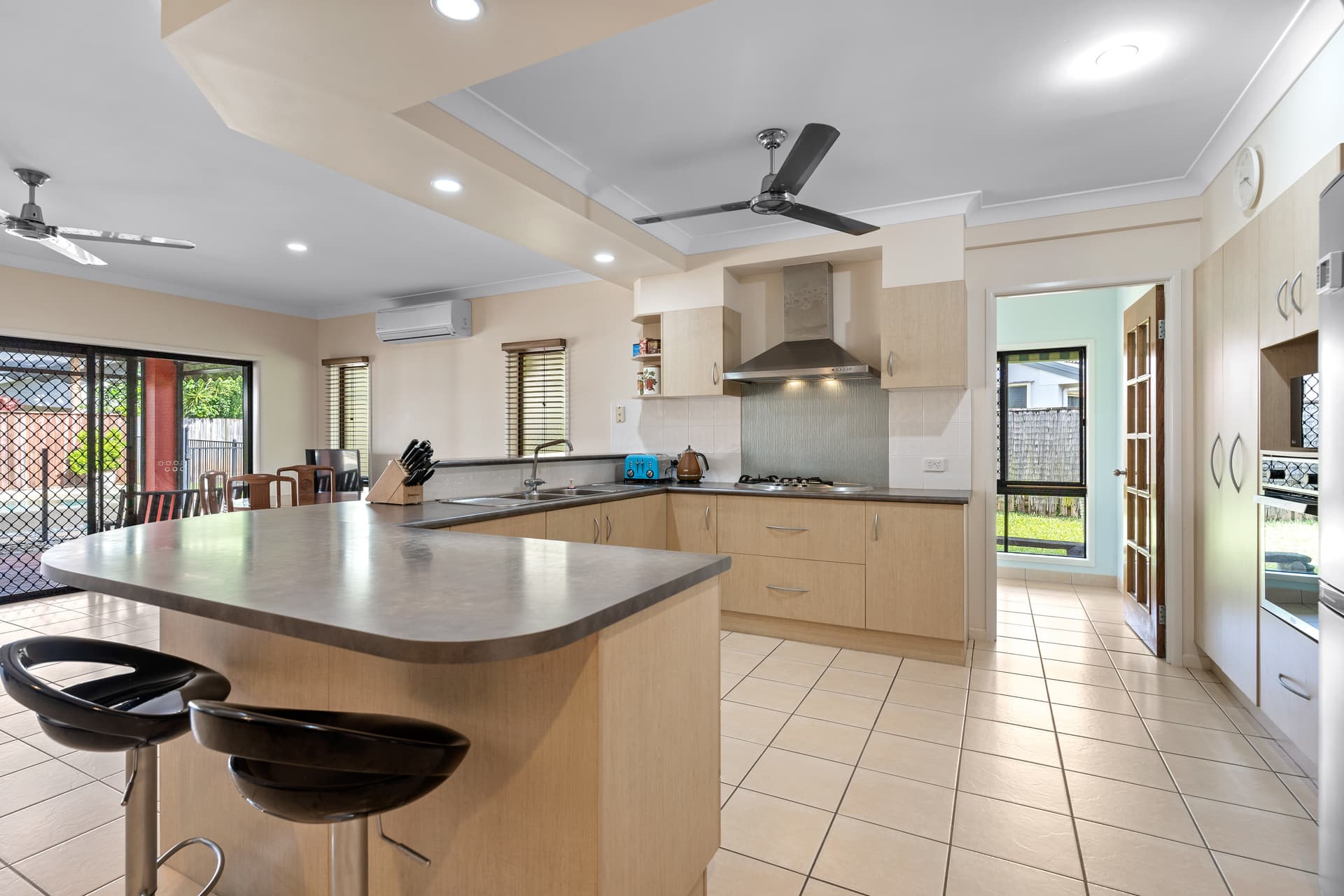 11 Kulgun Street, Caravonica, Caravonica - Thumbnail 7