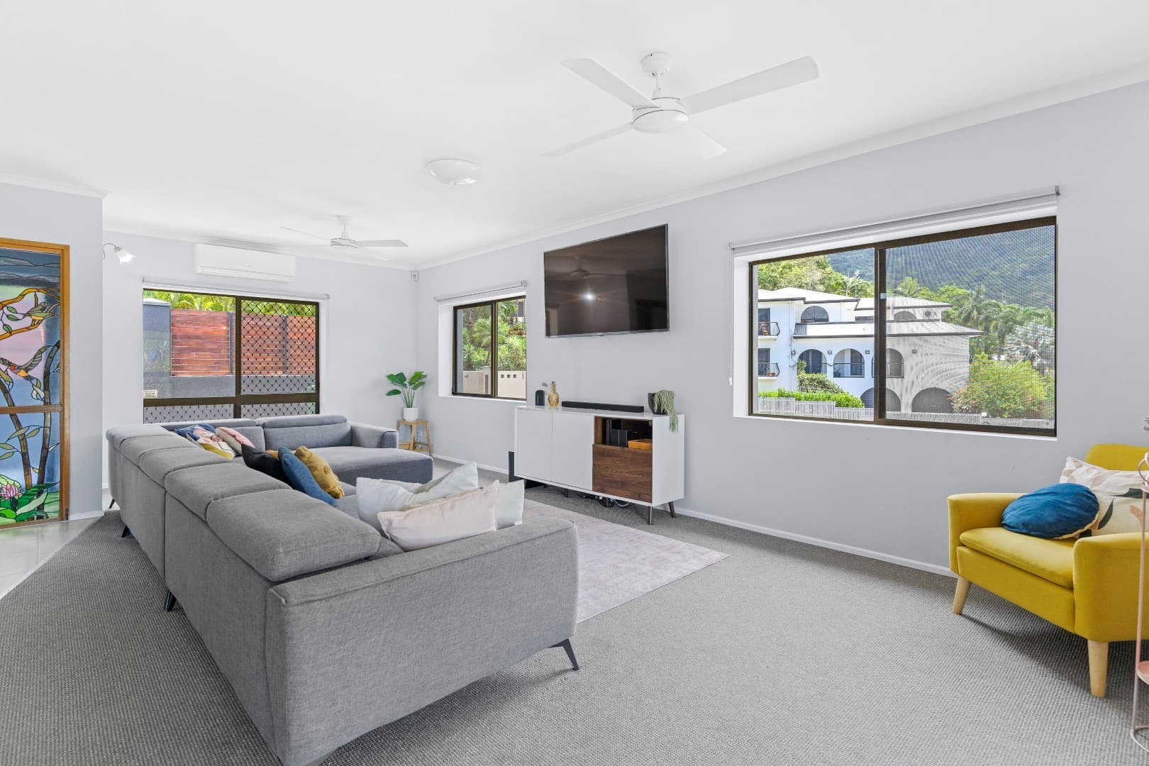 36-38 Gouldian Street, Bayview Heights, Bayview Heights - Thumbnail 3