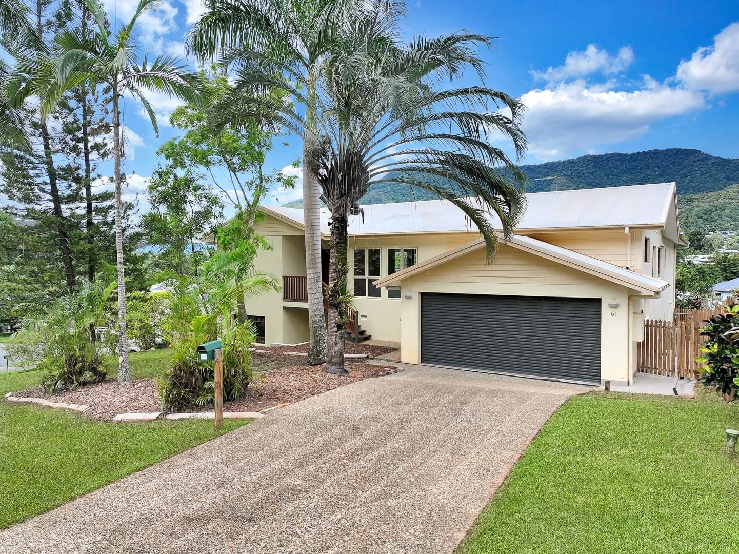 61 Barnes Street, Earlville, Earlville - Thumbnail 2