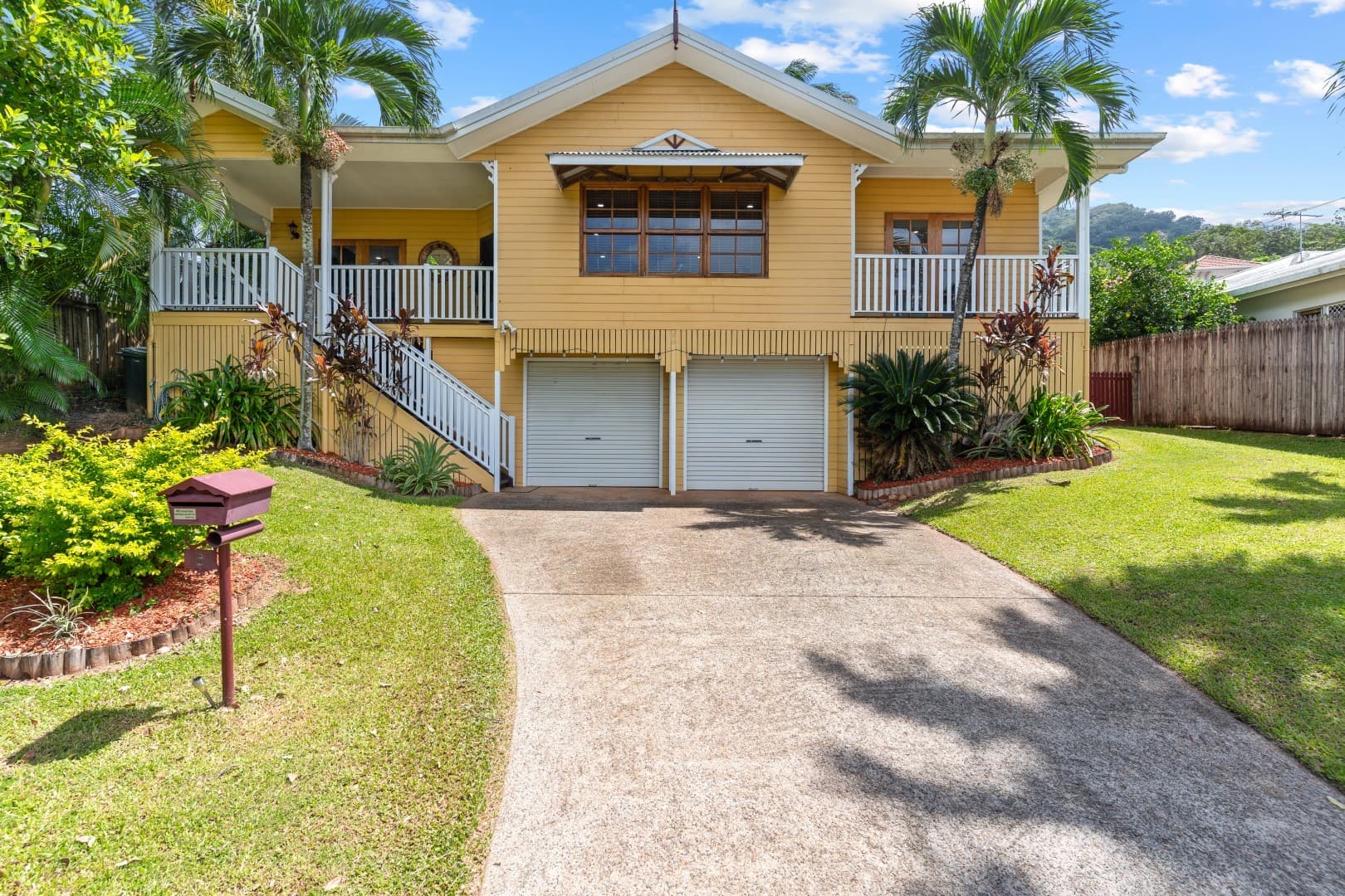5 Southerden Drive, Mooroobool, Mooroobool - Image 1