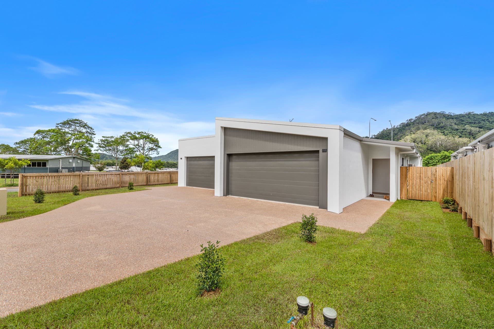 1B Mayo Court, Redlynch, Redlynch - Image 1