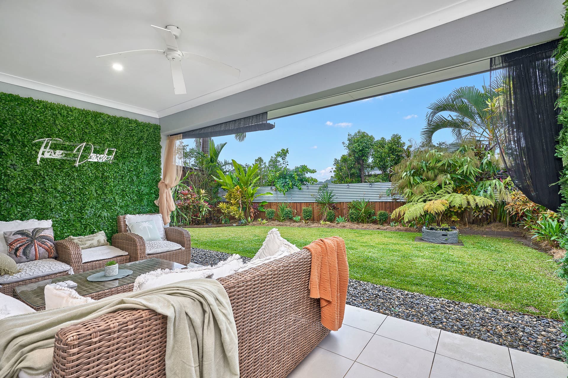 22 Tyson Place, Redlynch, Redlynch - Thumbnail 3