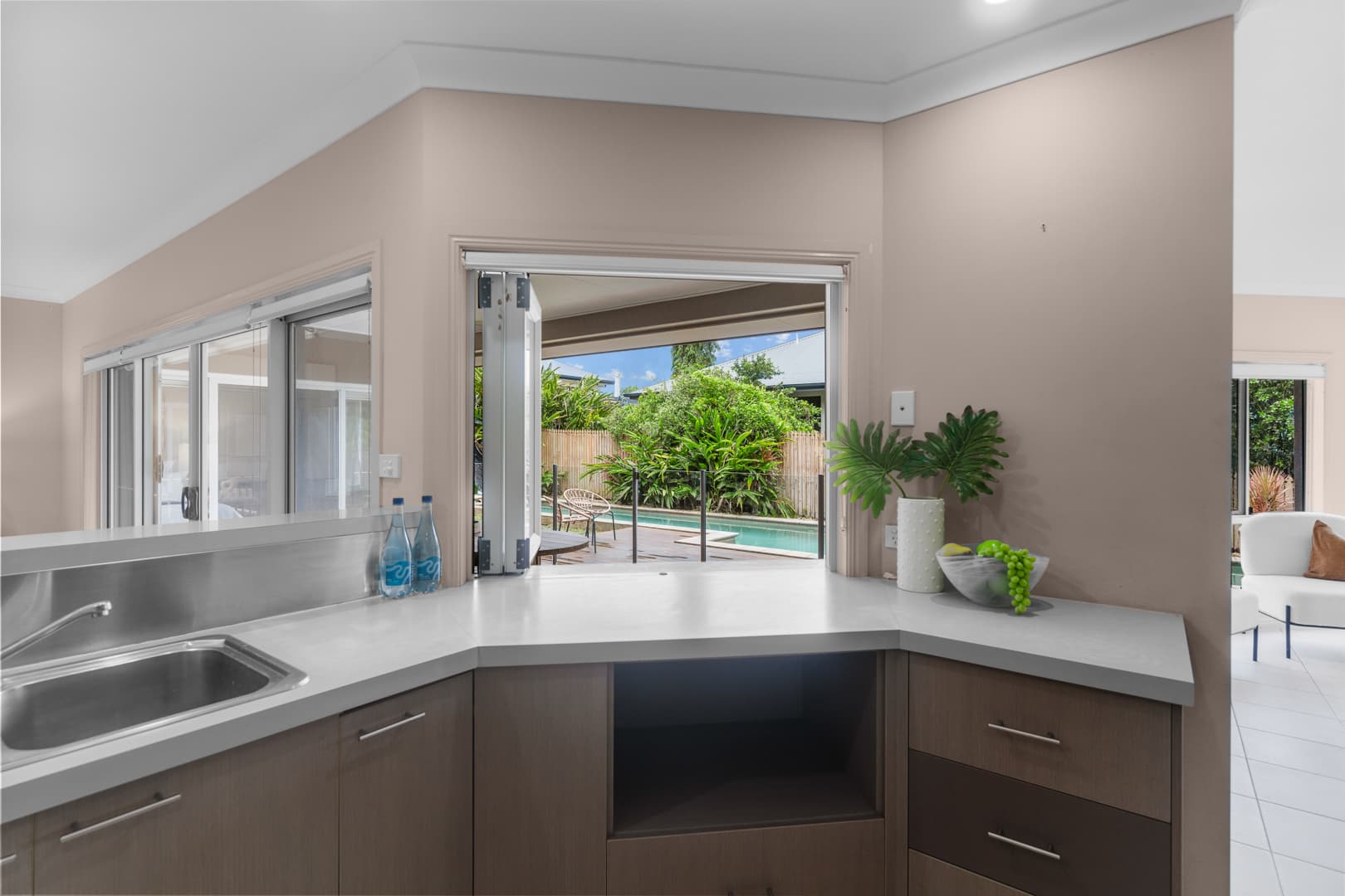 5 Chapel Close, Brinsmead, Brinsmead - Thumbnail 8