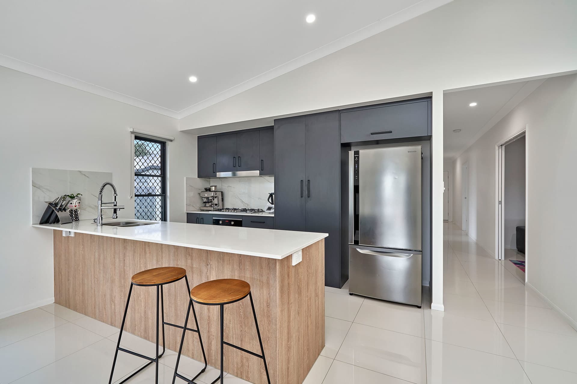 35 Noipo Crescent, Redlynch, Redlynch - Thumbnail 4