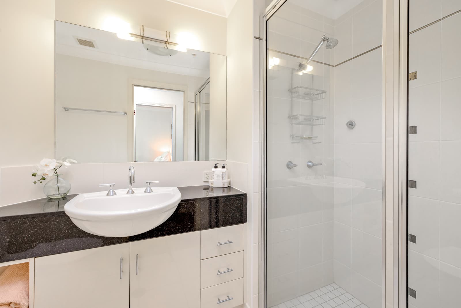 703/27-29 Wharf Street, Cairns City, Cairns City - Thumbnail 8