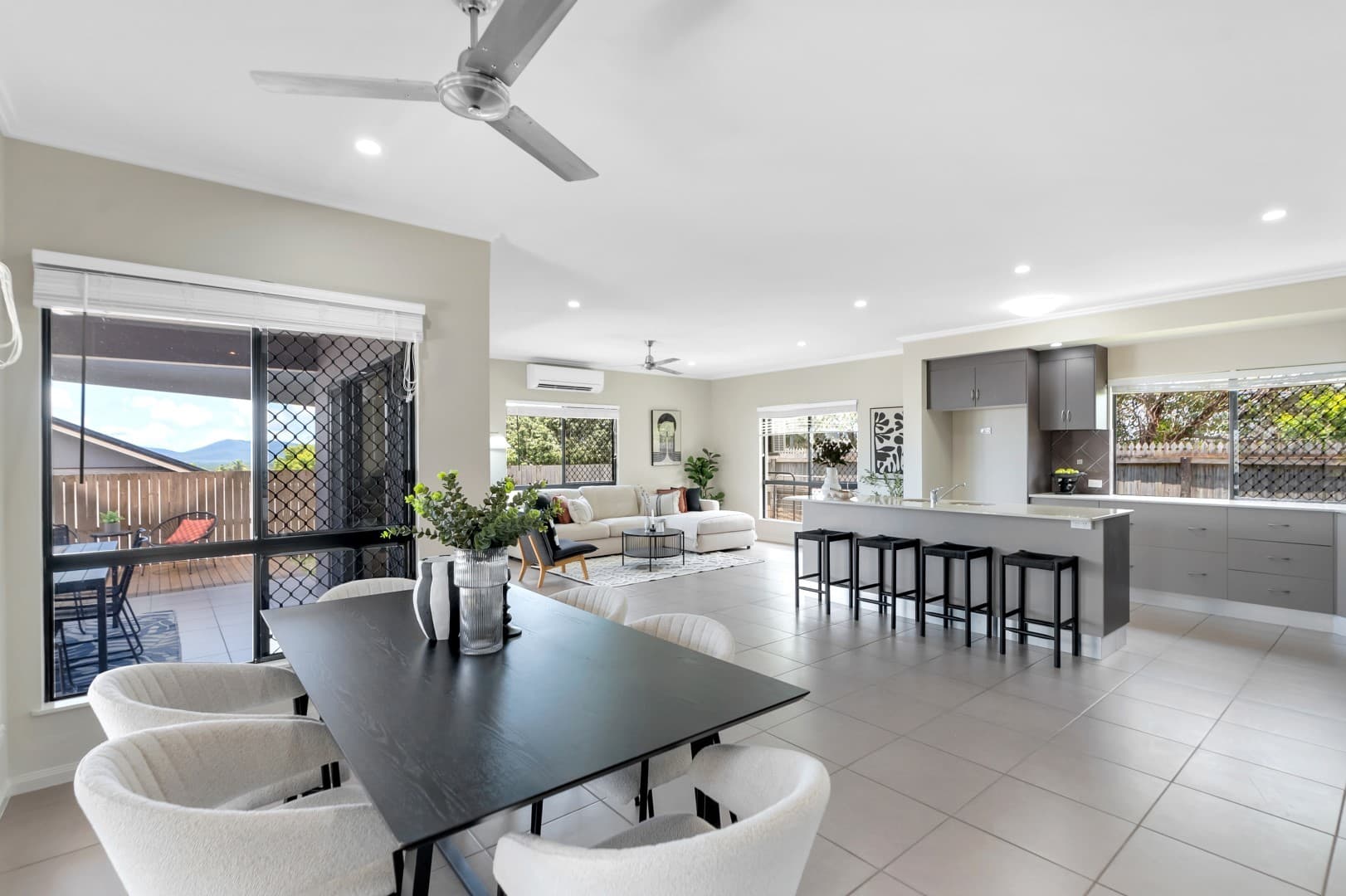 12 Alderman Street, Mount Sheridan, Mount Sheridan - Thumbnail 5