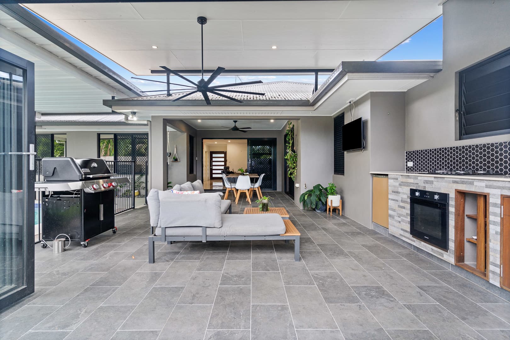 21 Leighton Crescent, Gordonvale, Gordonvale - Thumbnail 6
