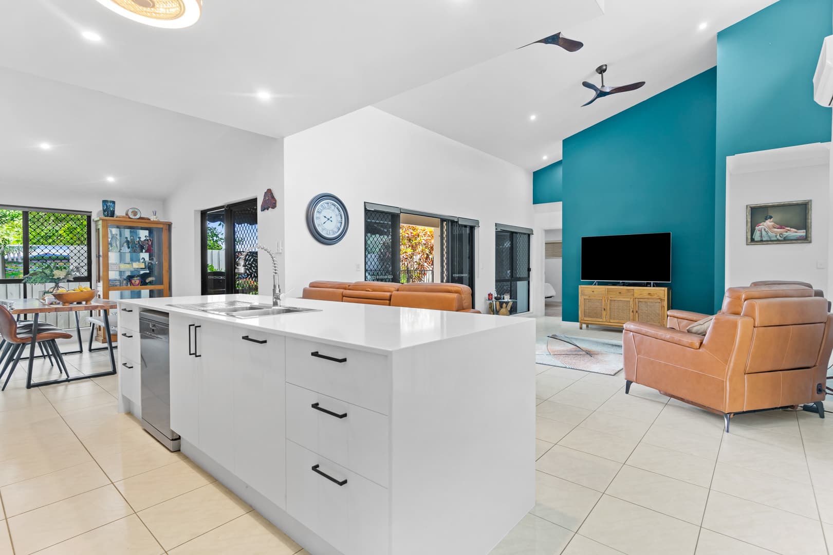 14 Wenlock Close, Mount Sheridan, Mount Sheridan - Thumbnail 5