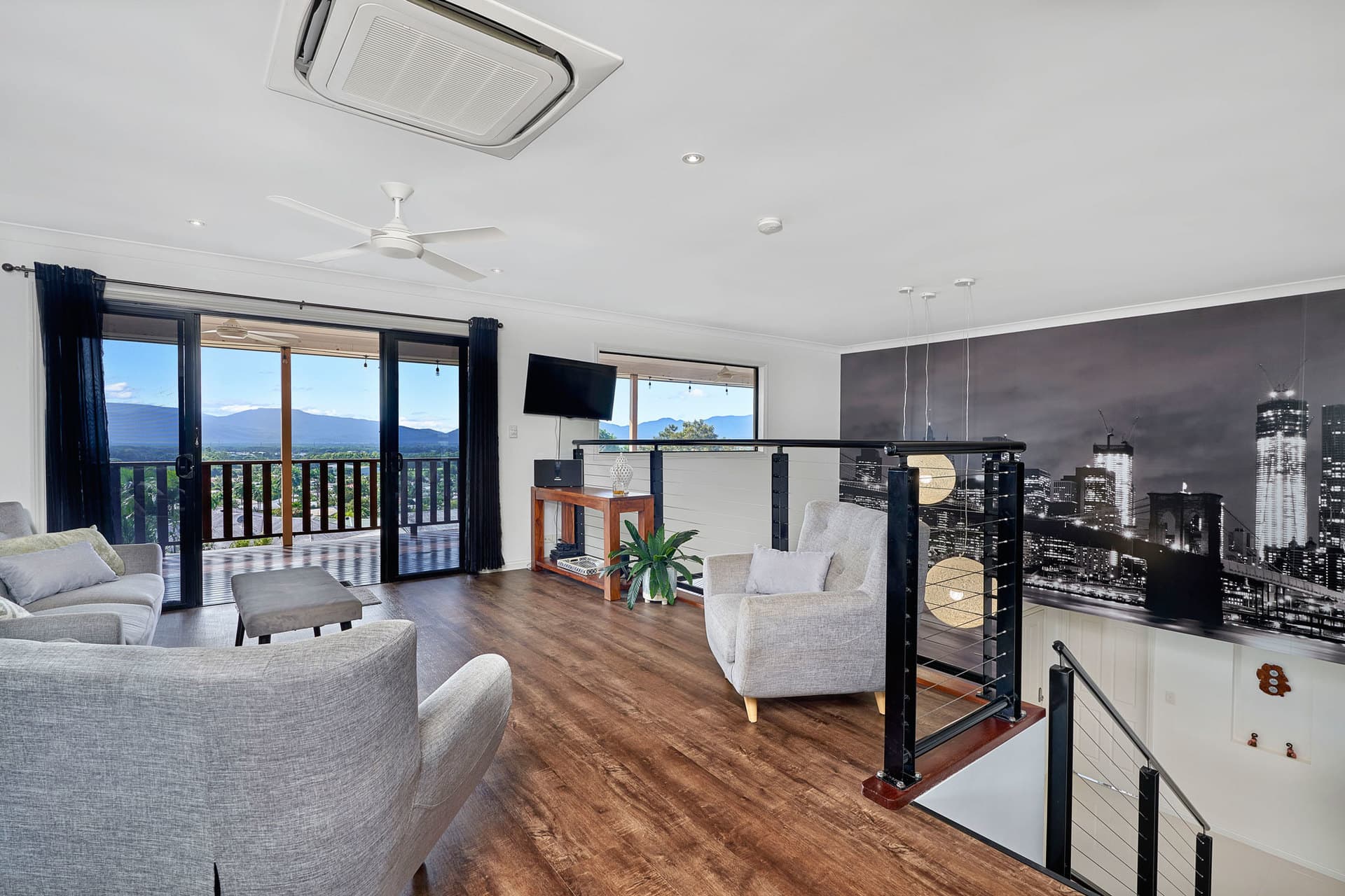 25 Guthrie Close, Bentley Park, Bentley Park - Thumbnail 7