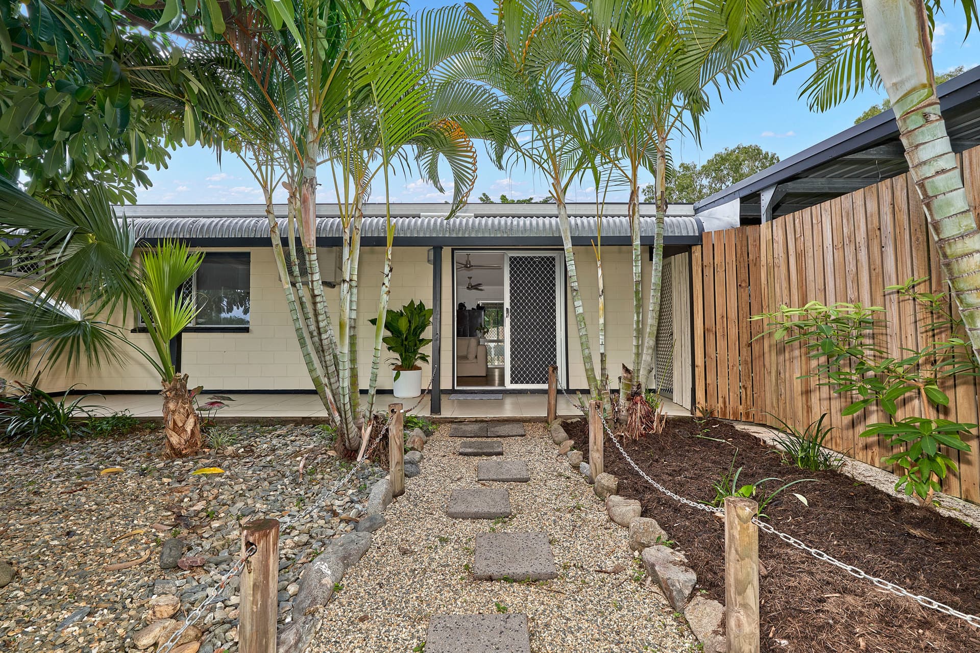 49 Madang Street, Trinity Beach, Trinity Beach - Thumbnail 3