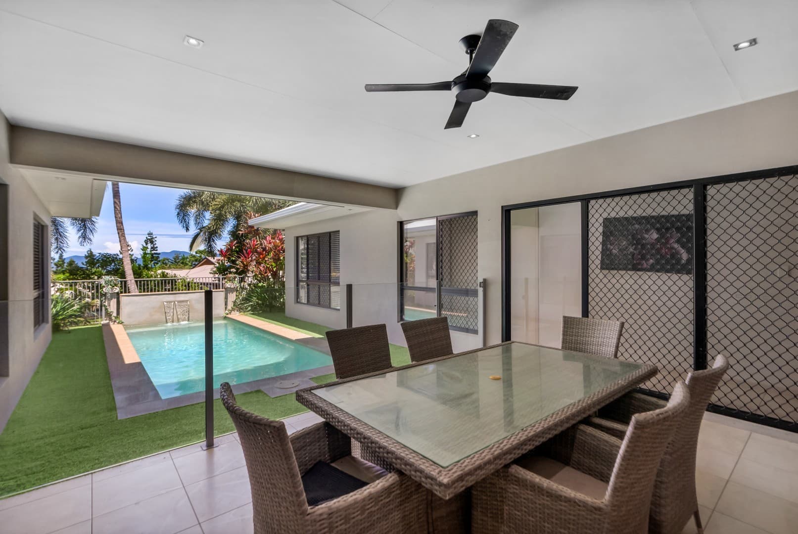 8 Lacewing Drive, Mount Sheridan, Mount Sheridan - Image 1