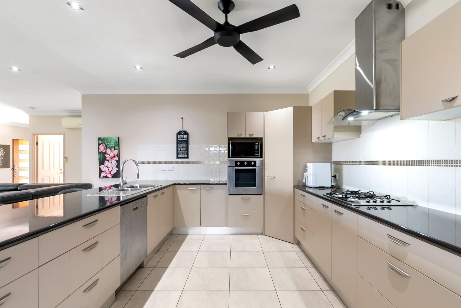 8 Lacewing Drive, Mount Sheridan, Mount Sheridan - Thumbnail 6