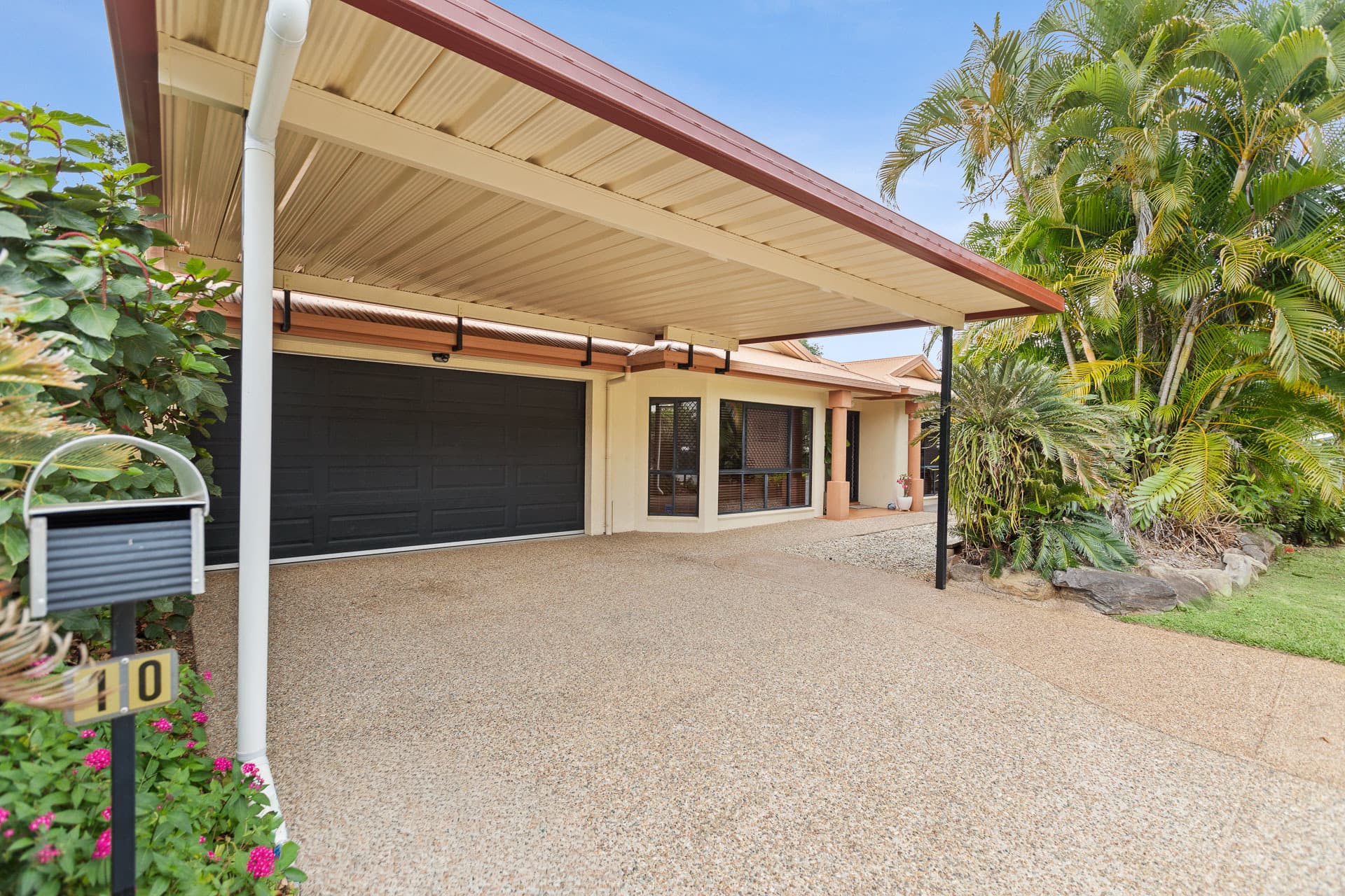 10 Cardamine Street, Kewarra Beach, Kewarra Beach - Image 1