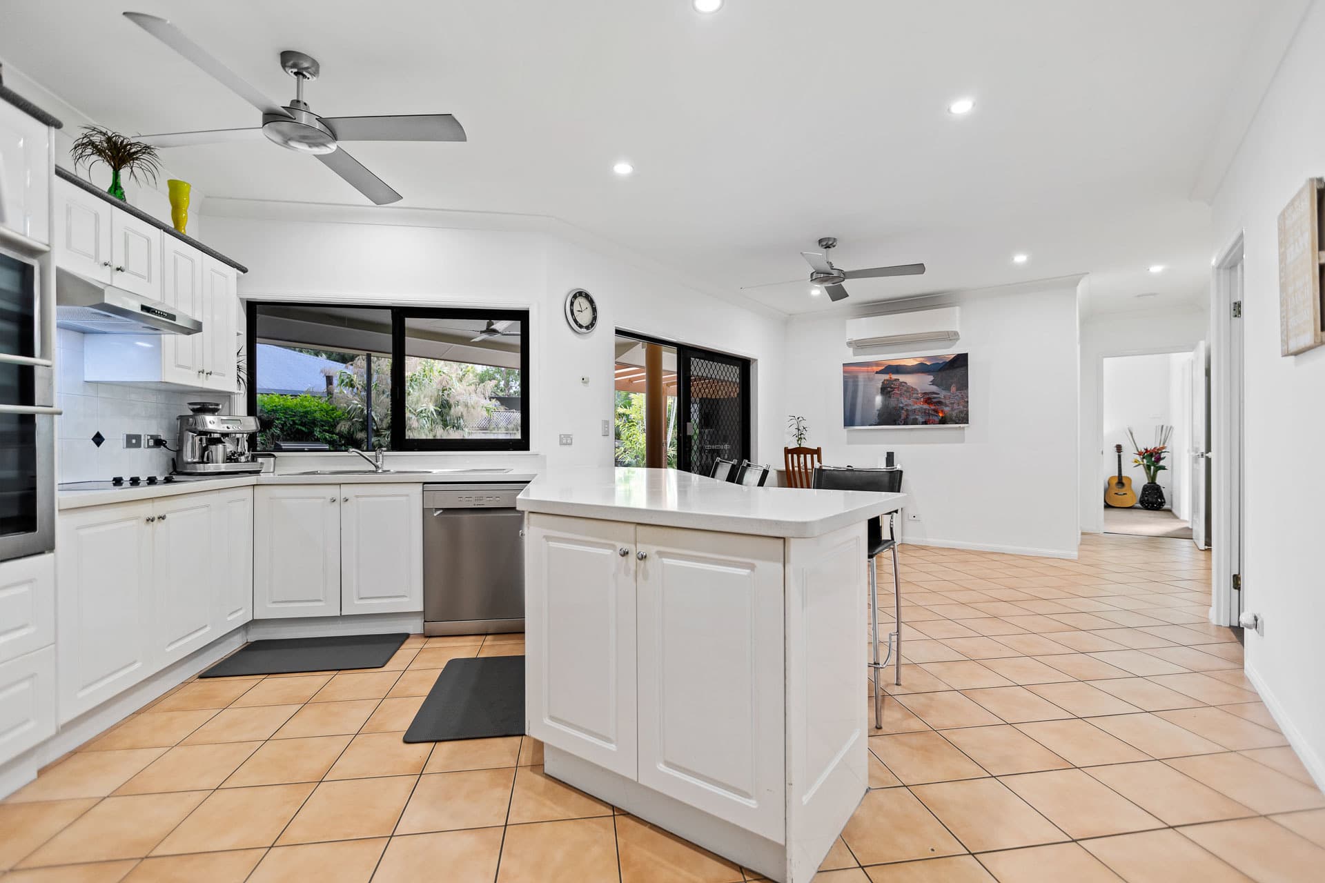 10 Cardamine Street, Kewarra Beach, Kewarra Beach - Thumbnail 7