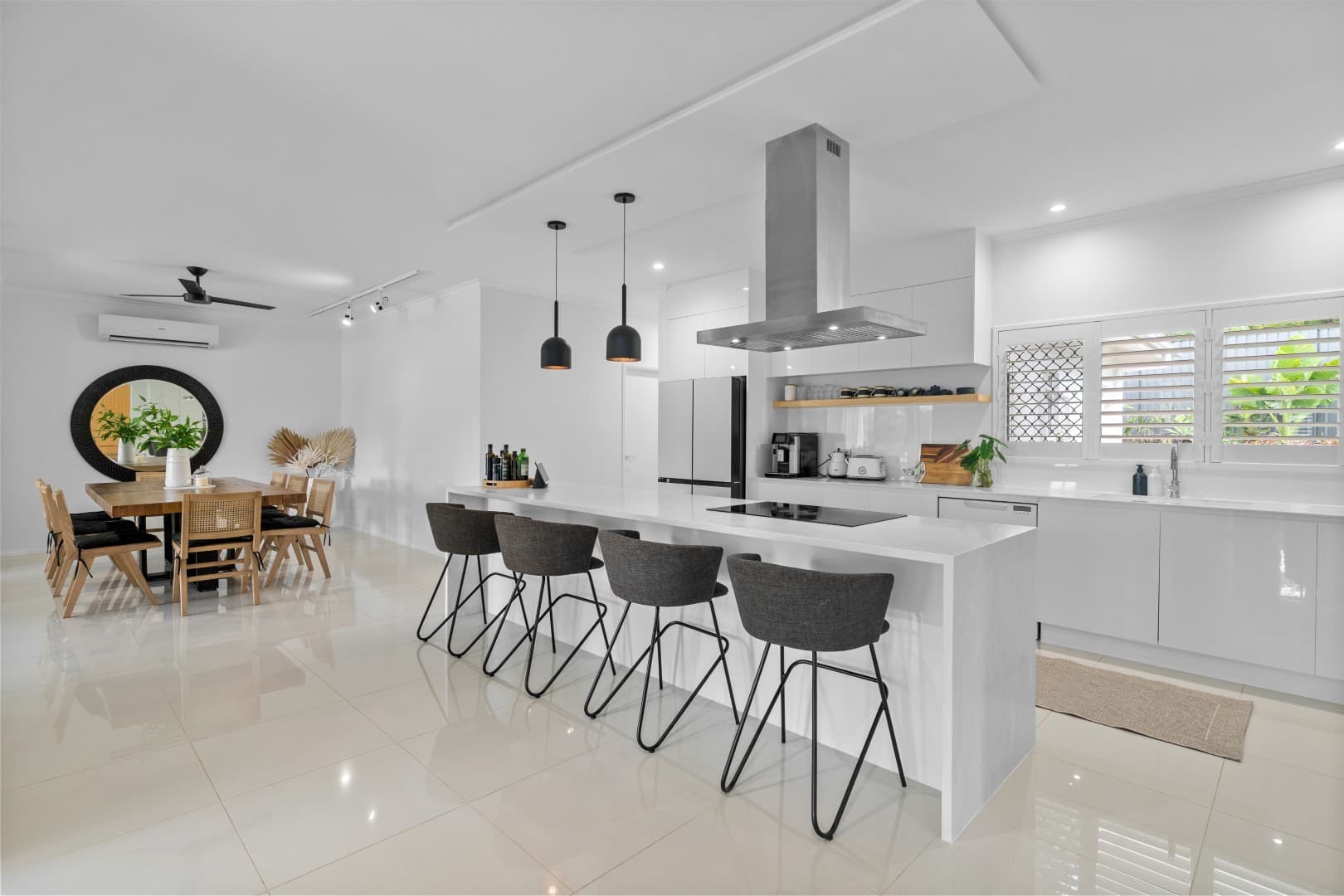 9 Southerden Drive, Mooroobool, Mooroobool - Thumbnail 4