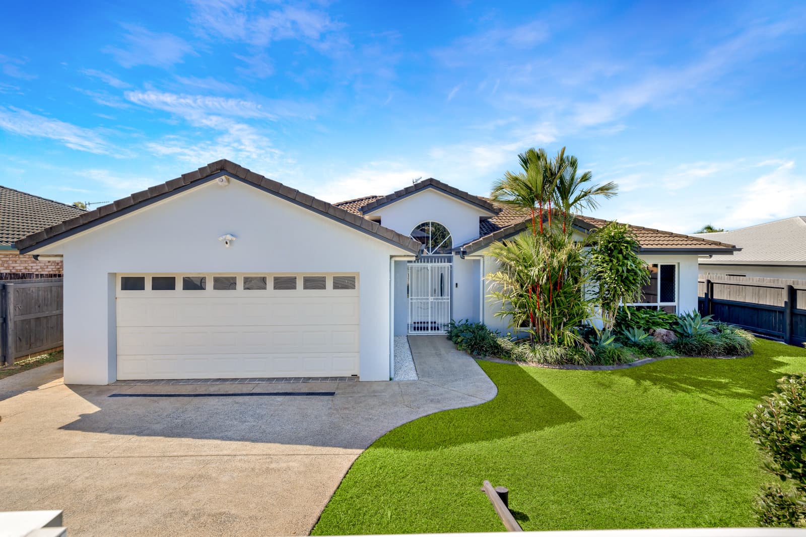 148 McFarlane Drive, Kanimbla, Kanimbla - Thumbnail 2