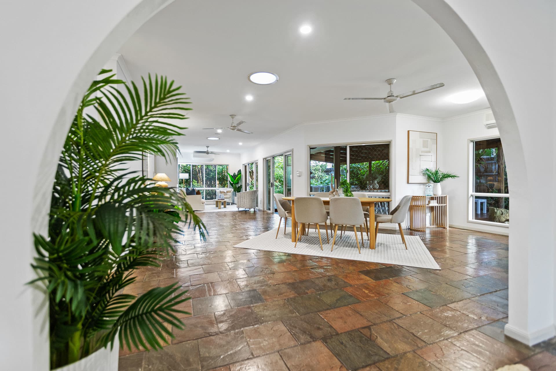 24 Isaac Smith Close, Kewarra Beach, Kewarra Beach - Image 1