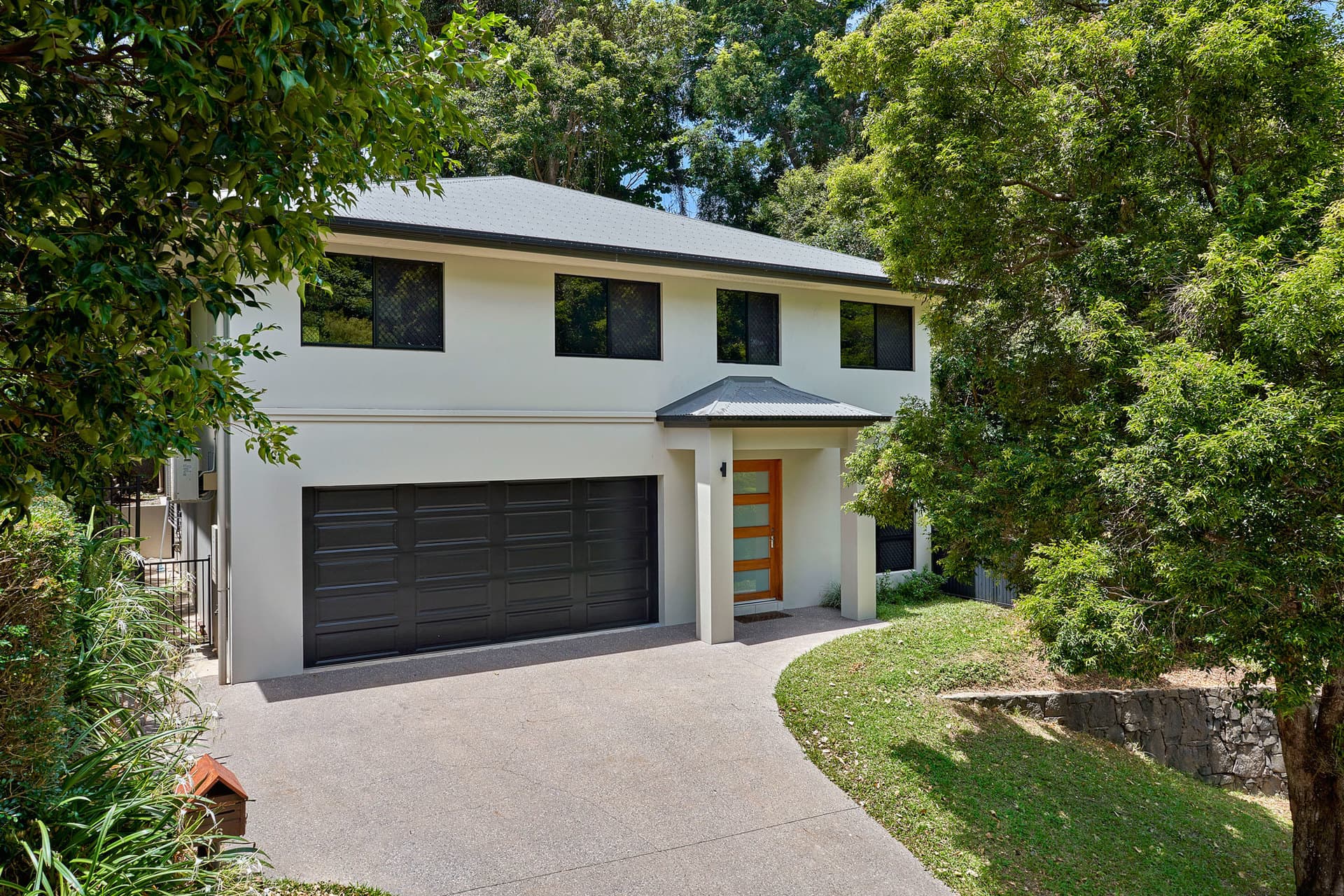 66 Summerhill Drive, Mooroobool, Mooroobool - Image 1