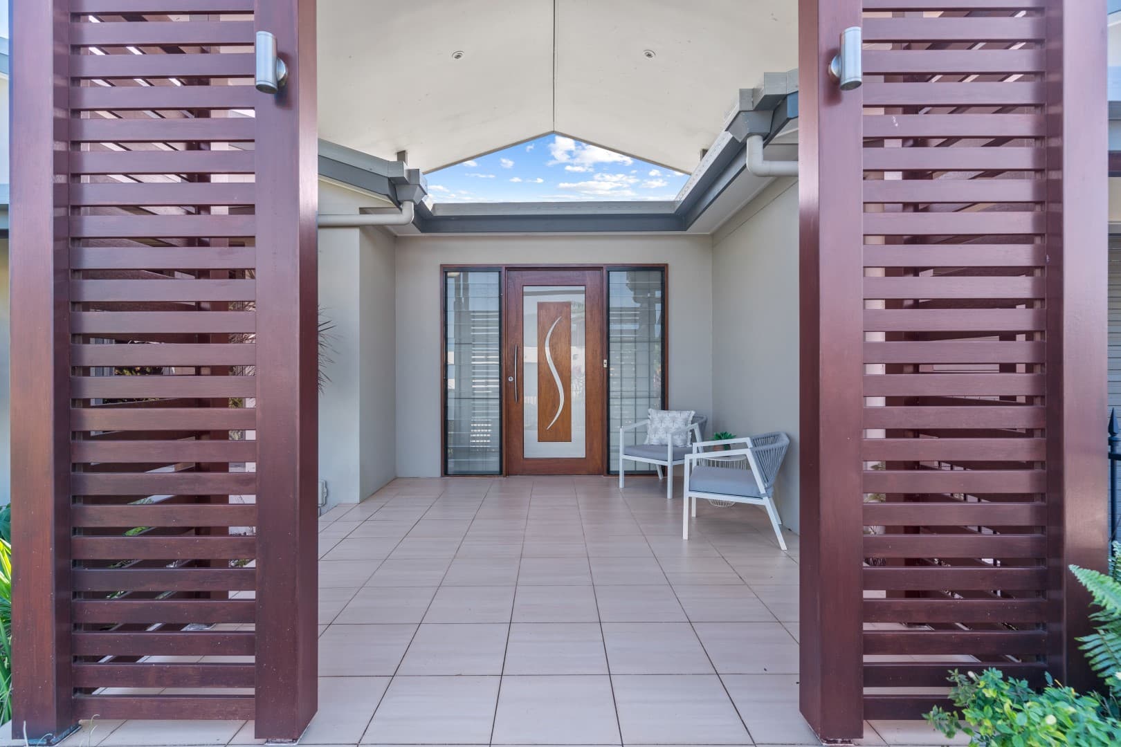 44 Koppen Terrace, Mooroobool, Mooroobool - Thumbnail 3