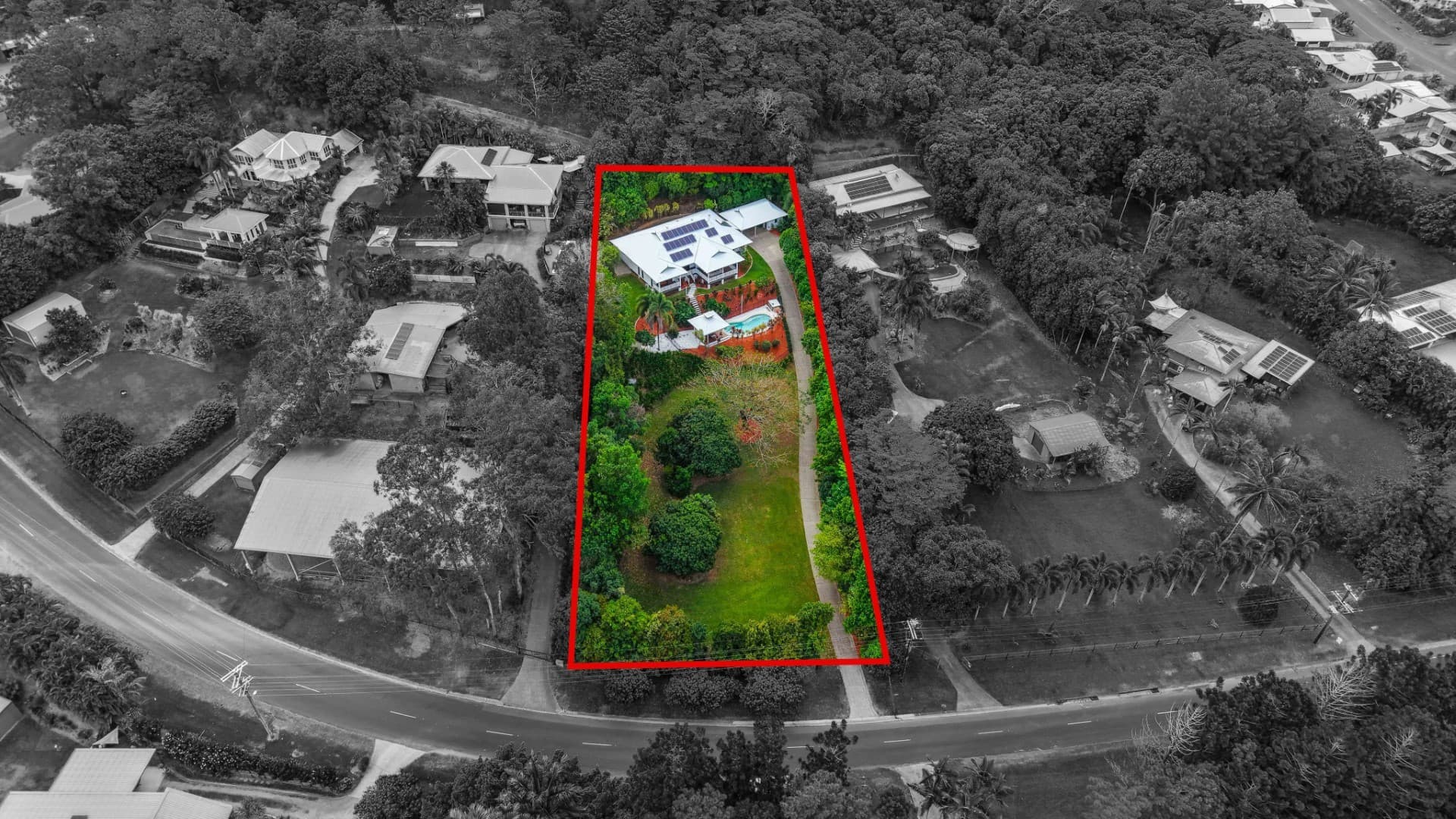 135-137 Harvey Road, Redlynch, Redlynch - Image 1