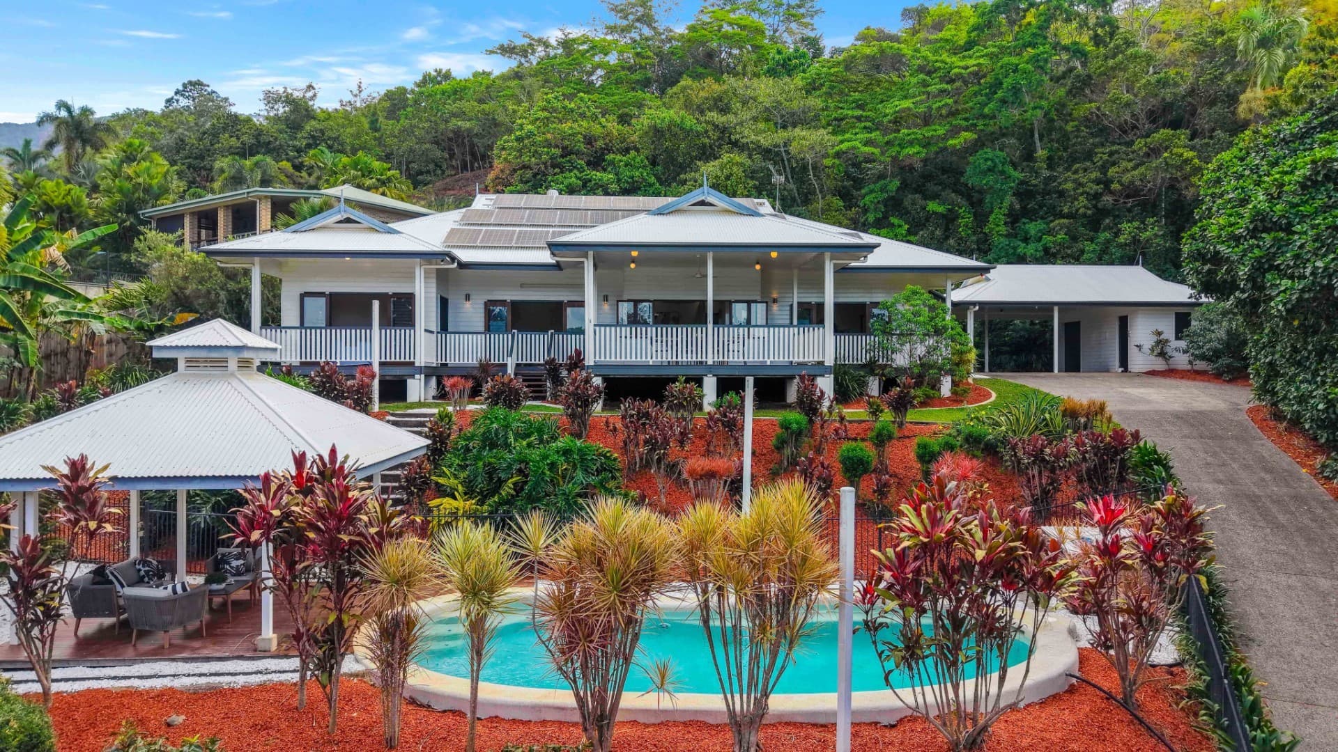 135-137 Harvey Road, Redlynch, Redlynch - Thumbnail 3