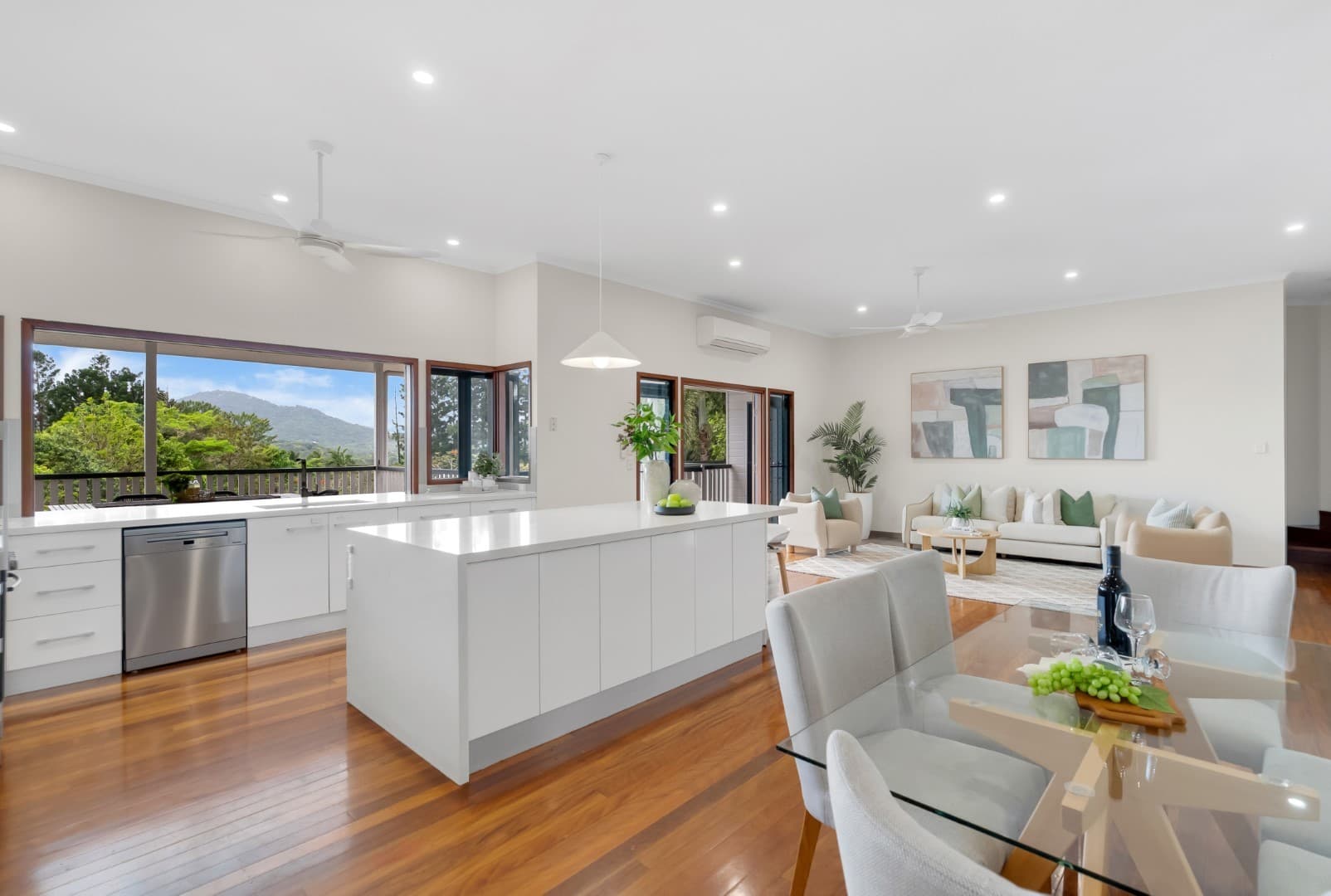 135-137 Harvey Road, Redlynch, Redlynch - Thumbnail 4