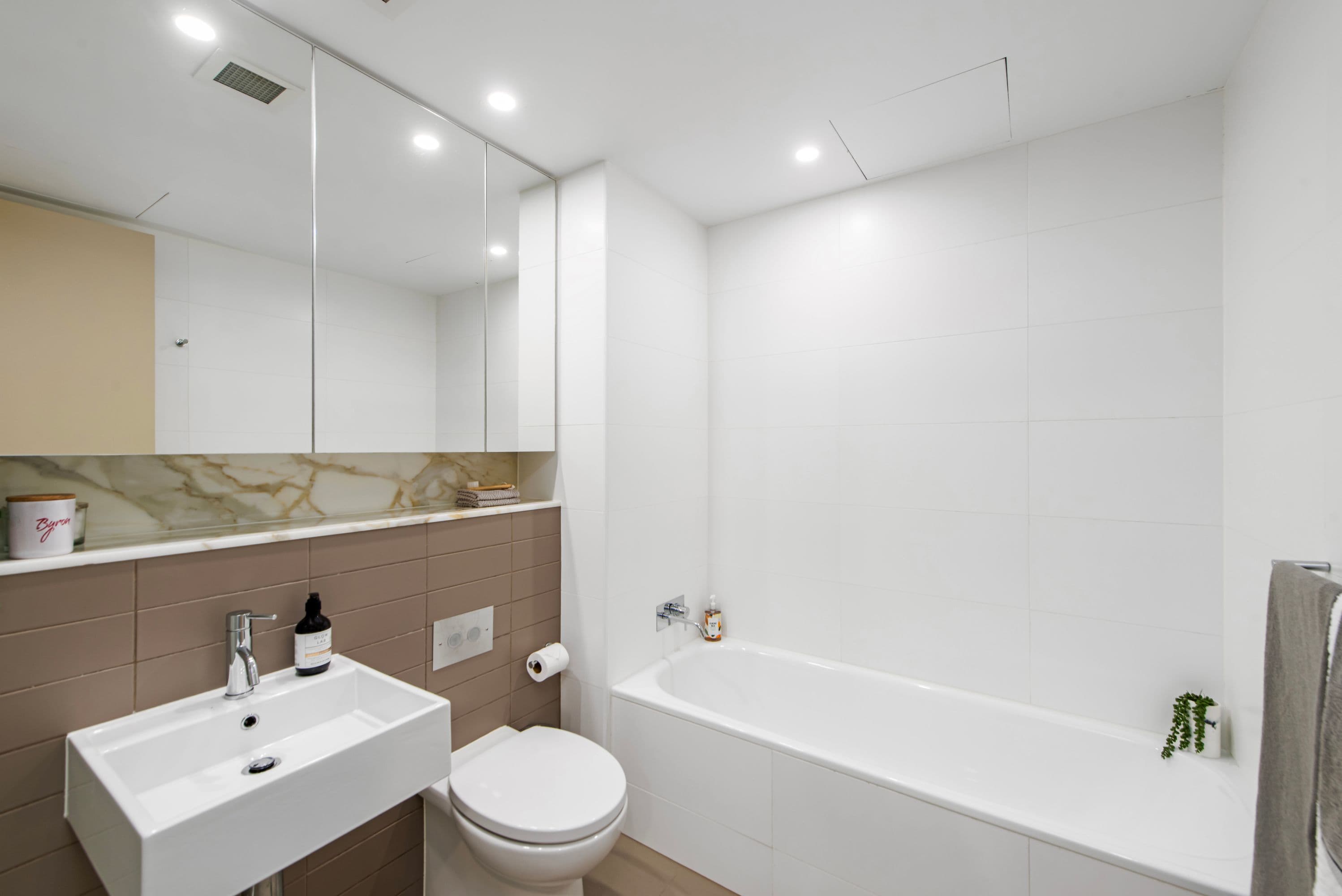 17/11 Amherst Street, Cammeray - Thumbnail 8
