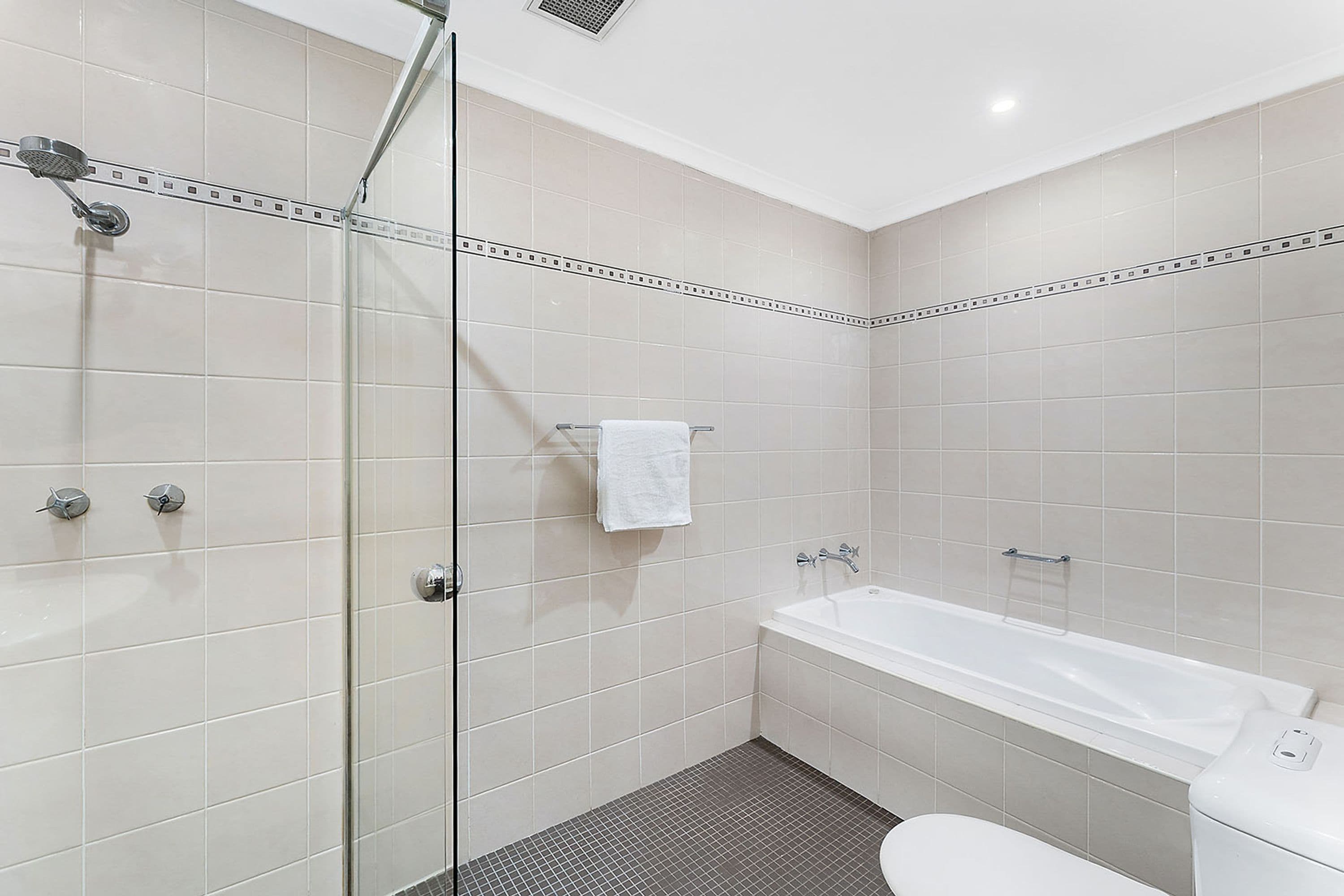 15/2-4 Abbott Street, Cammeray - Thumbnail 6