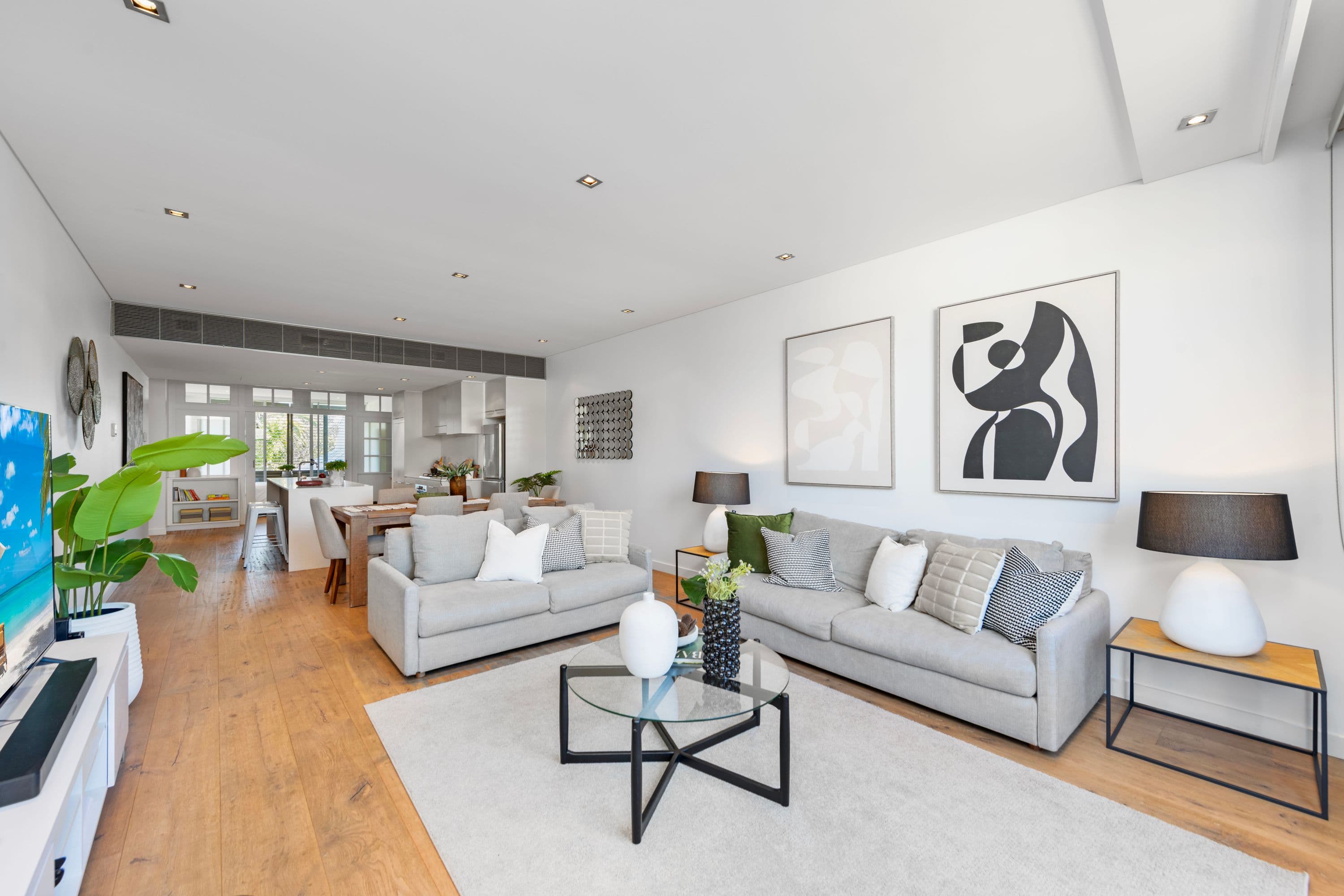 33/11 Amherst Street, Cammeray - Image 1