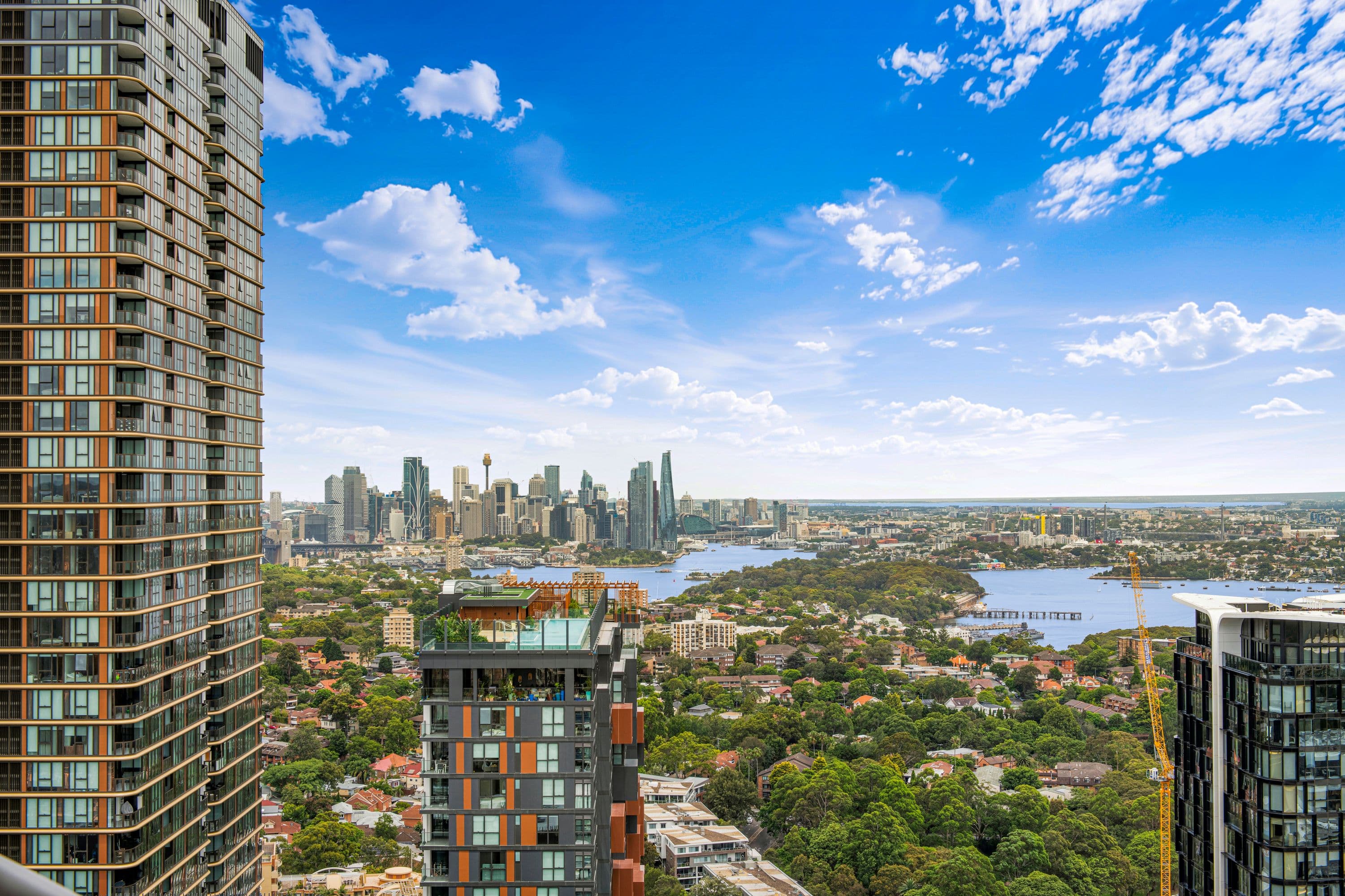 3301/1 Sergeants Lane, St Leonards - Thumbnail 2