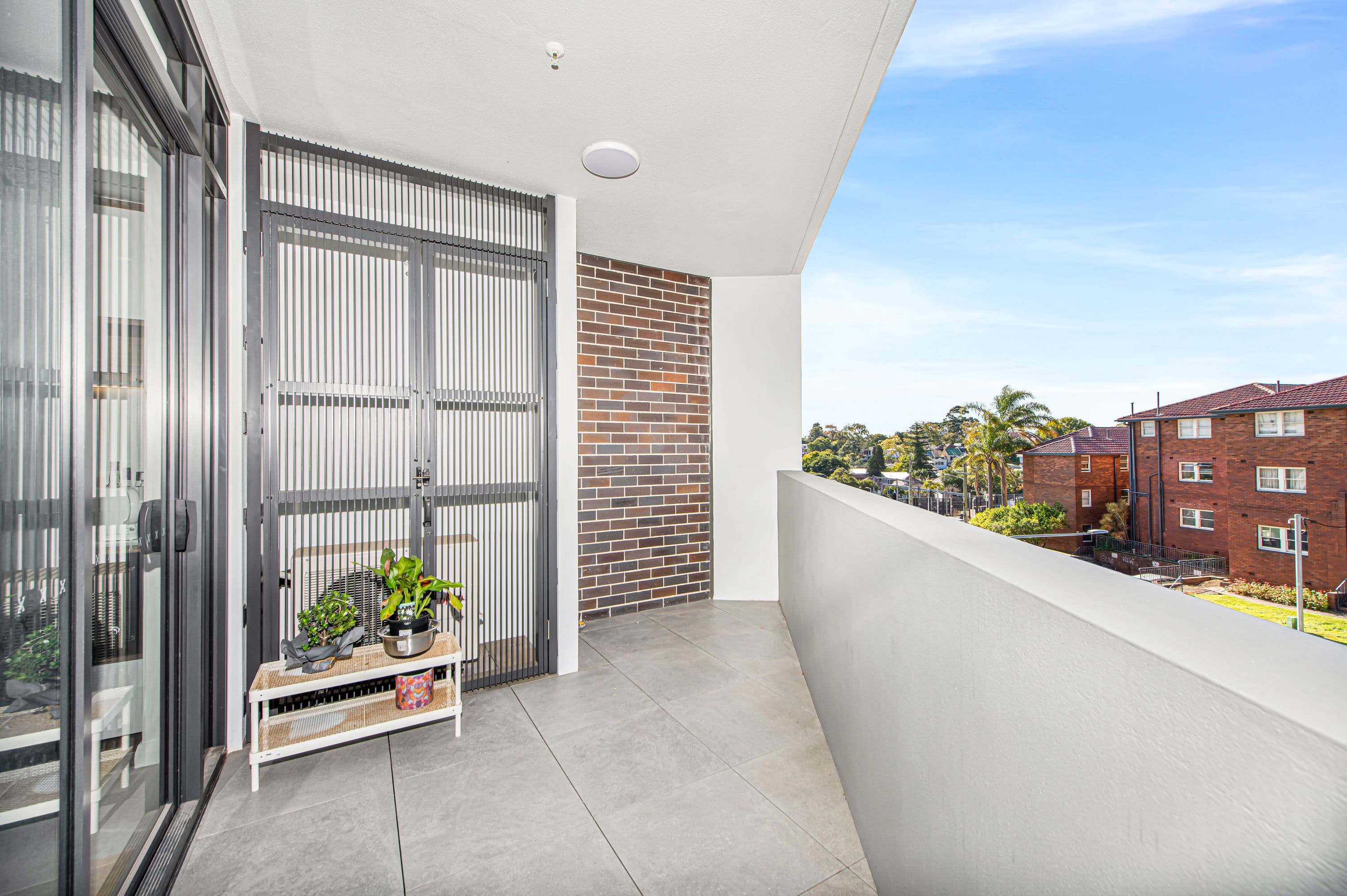 B302/2 Regent Street, Petersham - Thumbnail 2