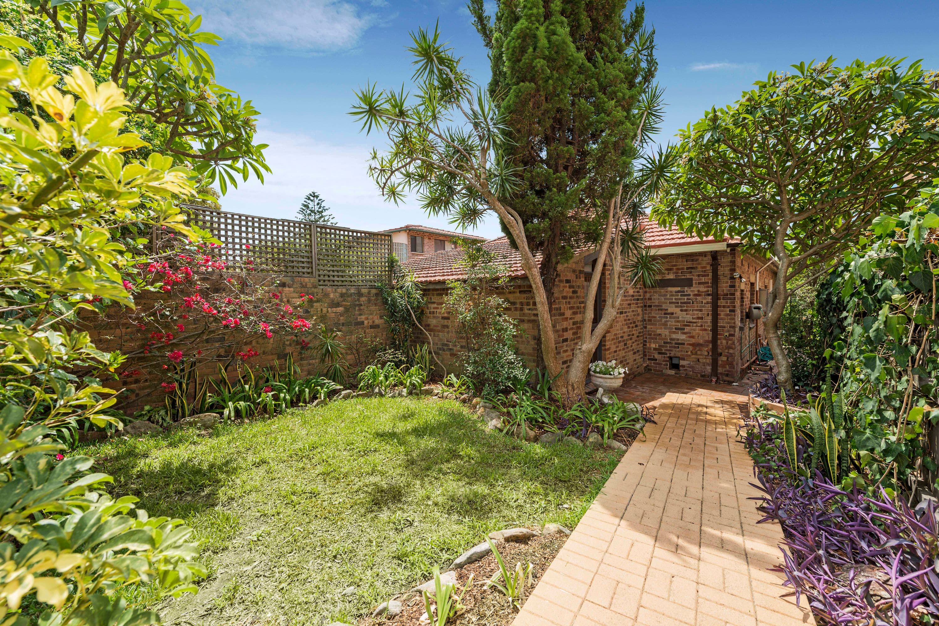 33 The Boulevarde  * Entry via Orissa Lane*, Cammeray - Thumbnail 6