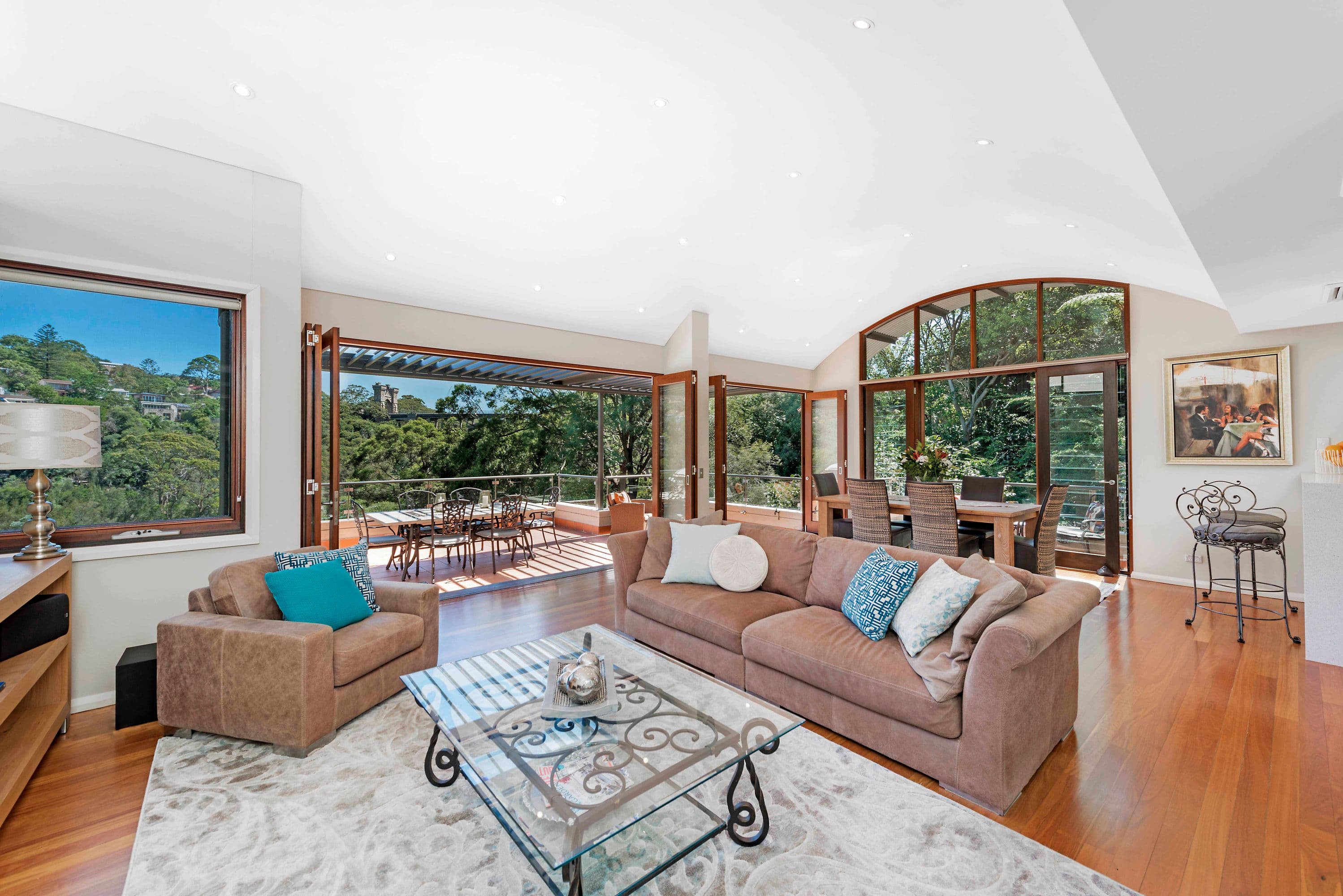 26B Lower Cliff Avenue, Northbridge - Thumbnail 2