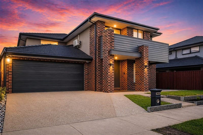 24 Odeon Avenue CLYDE NORTH, VIC, Clyde North - Image 1