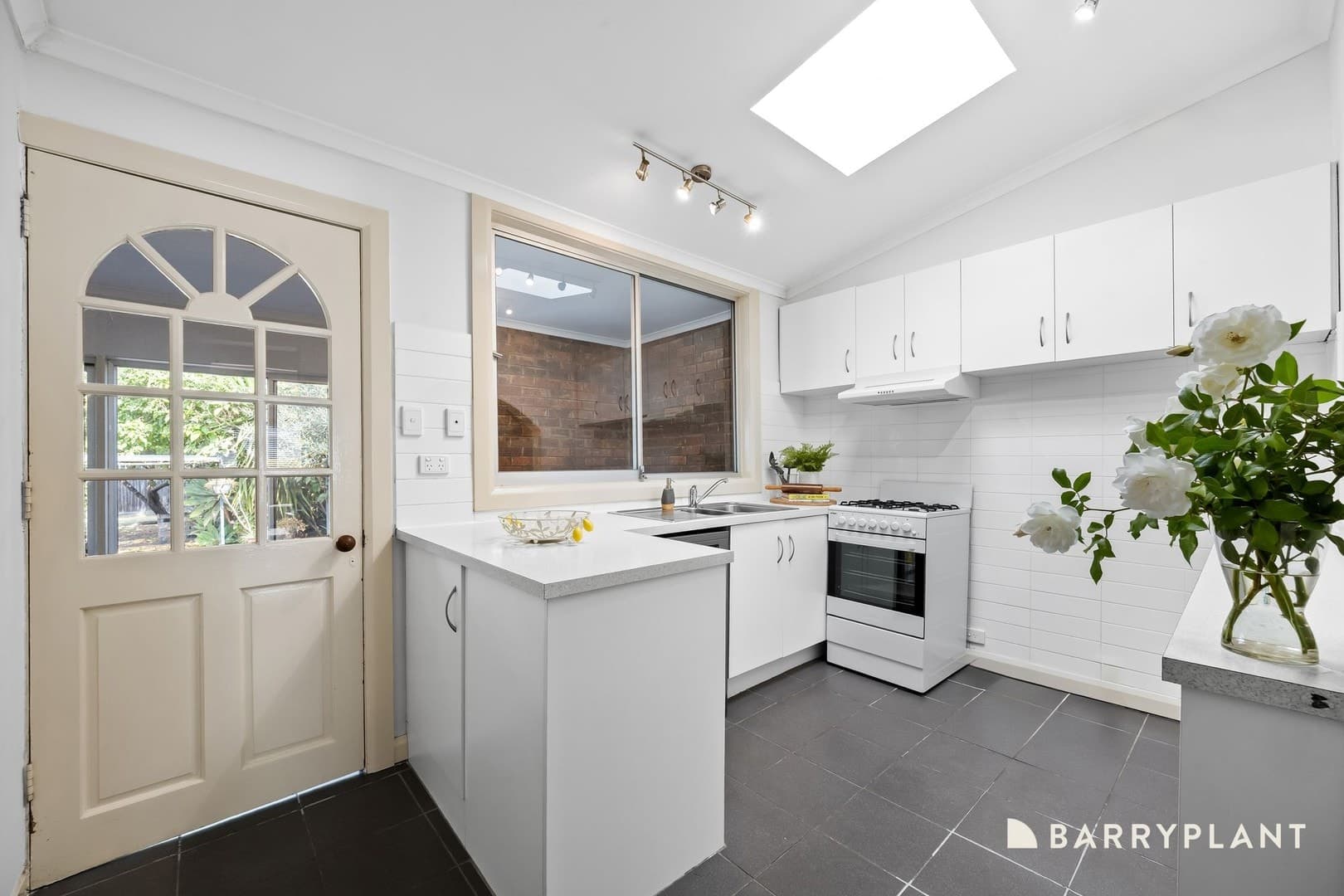 33 Braid Street, West Footscray, VIC 3012, West Footscray - Thumbnail 6