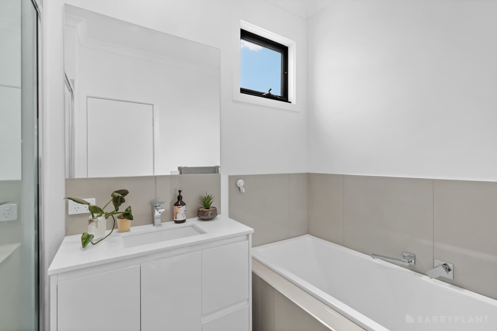 11 Karrabina Avenue, Doveton, VIC 3177, Doveton - Thumbnail 6
