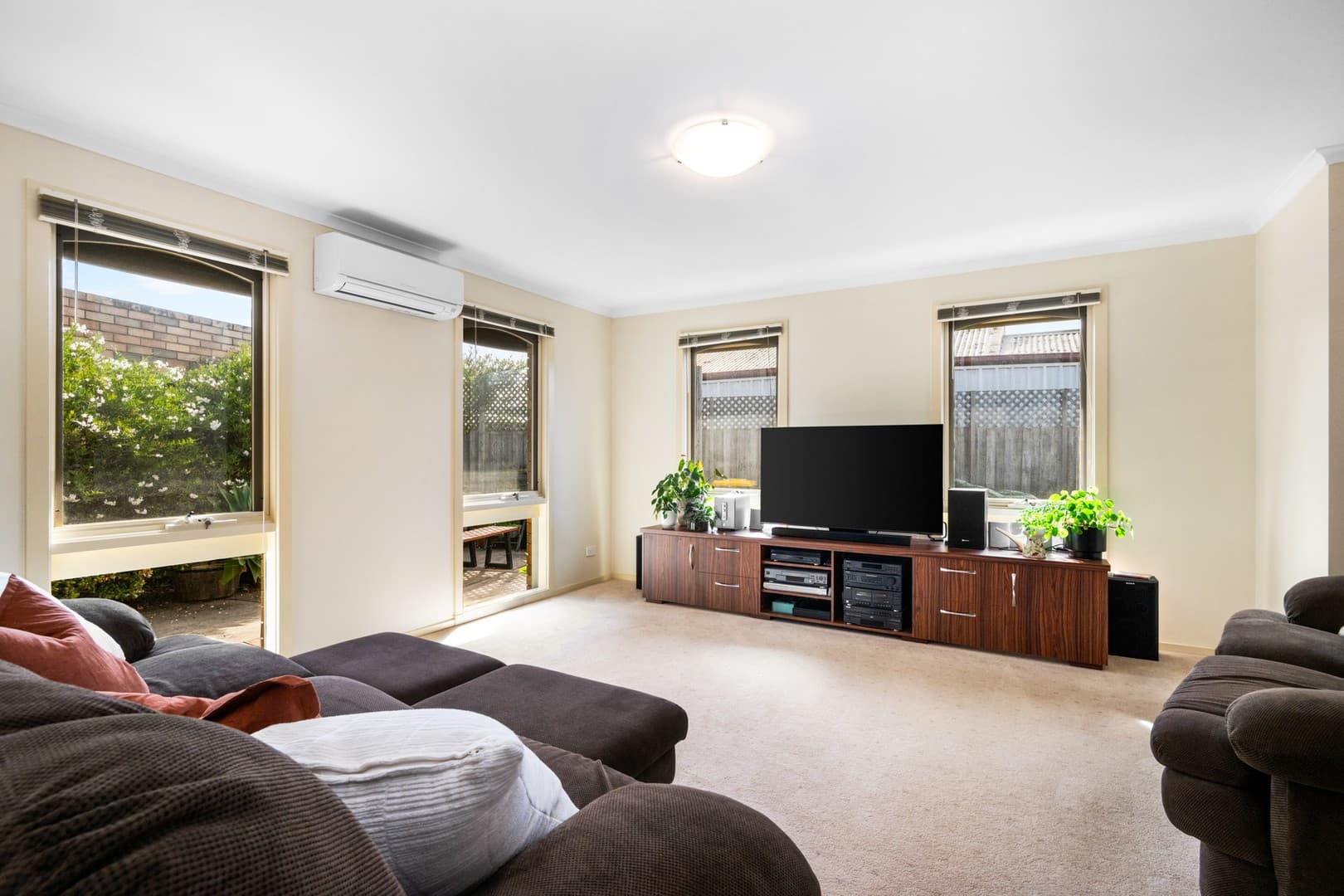 11 Thompson Street, Whittington, VIC 3219, Whittington - Thumbnail 4