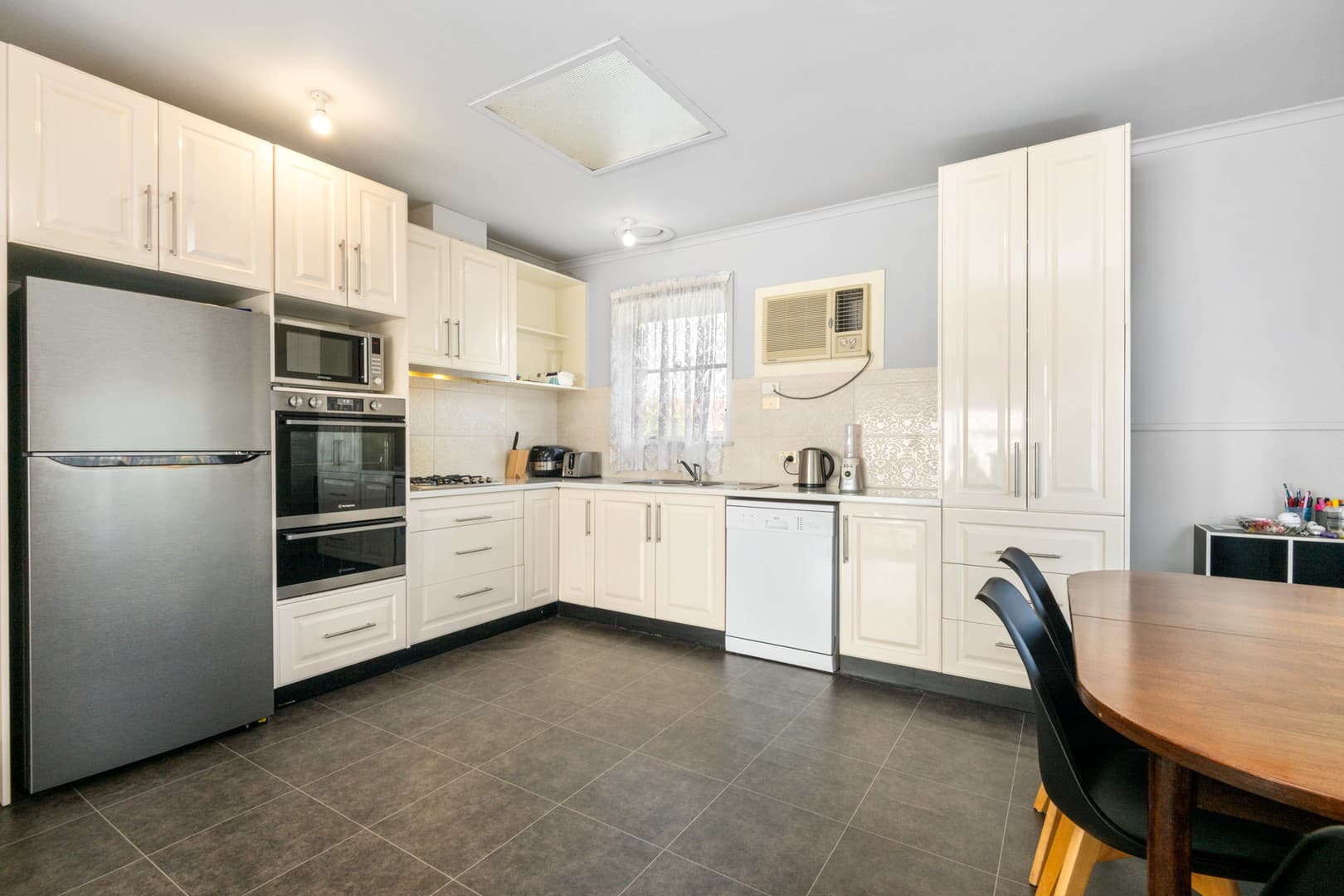 55 Goldsworthy Road, Corio, VIC 3214, Corio - Thumbnail 2