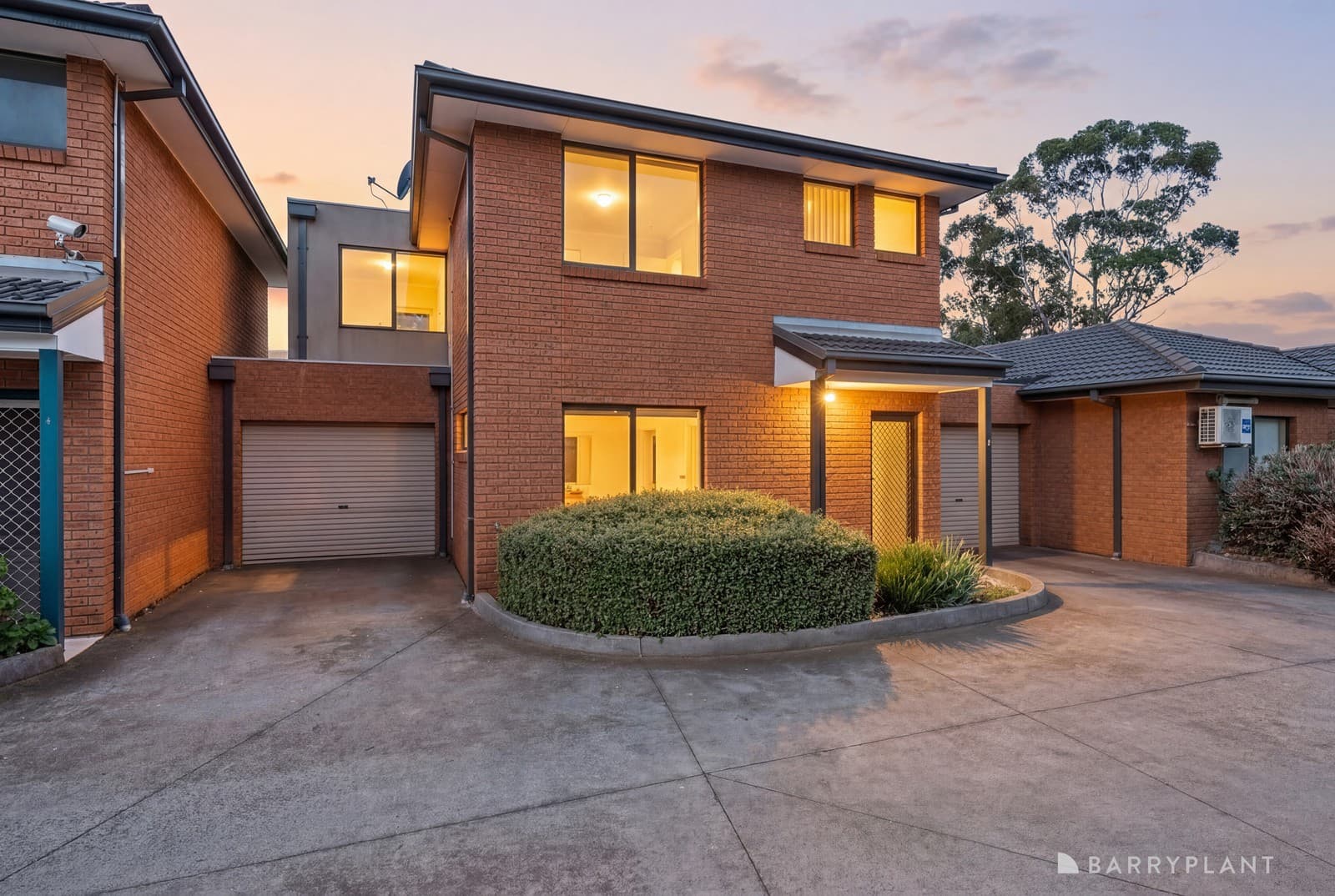 4/50-52 Wilson Road, Melton South, VIC 3338, Melton South - Image 1