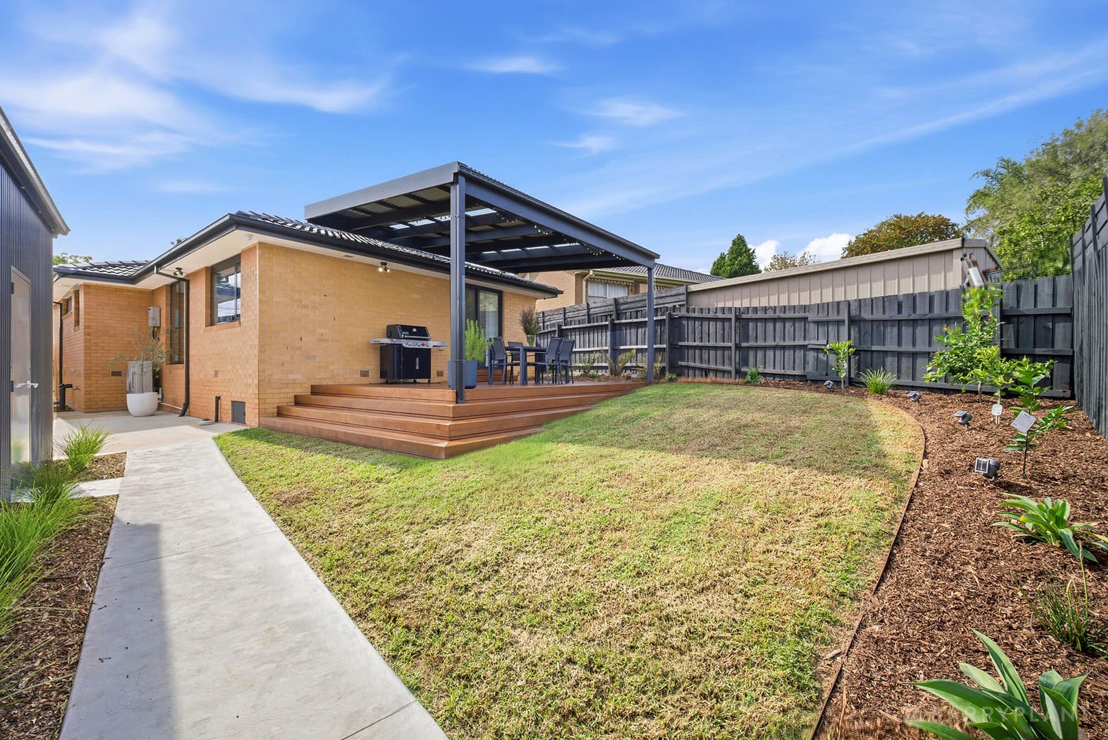 16 Silverton Drive, Noble Park North, VIC 3174, Noble Park North - Thumbnail 3