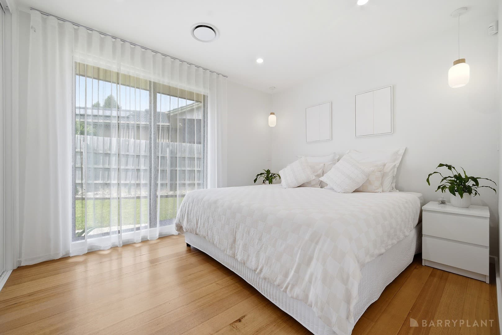 16 Silverton Drive, Noble Park North, VIC 3174, Noble Park North - Thumbnail 8