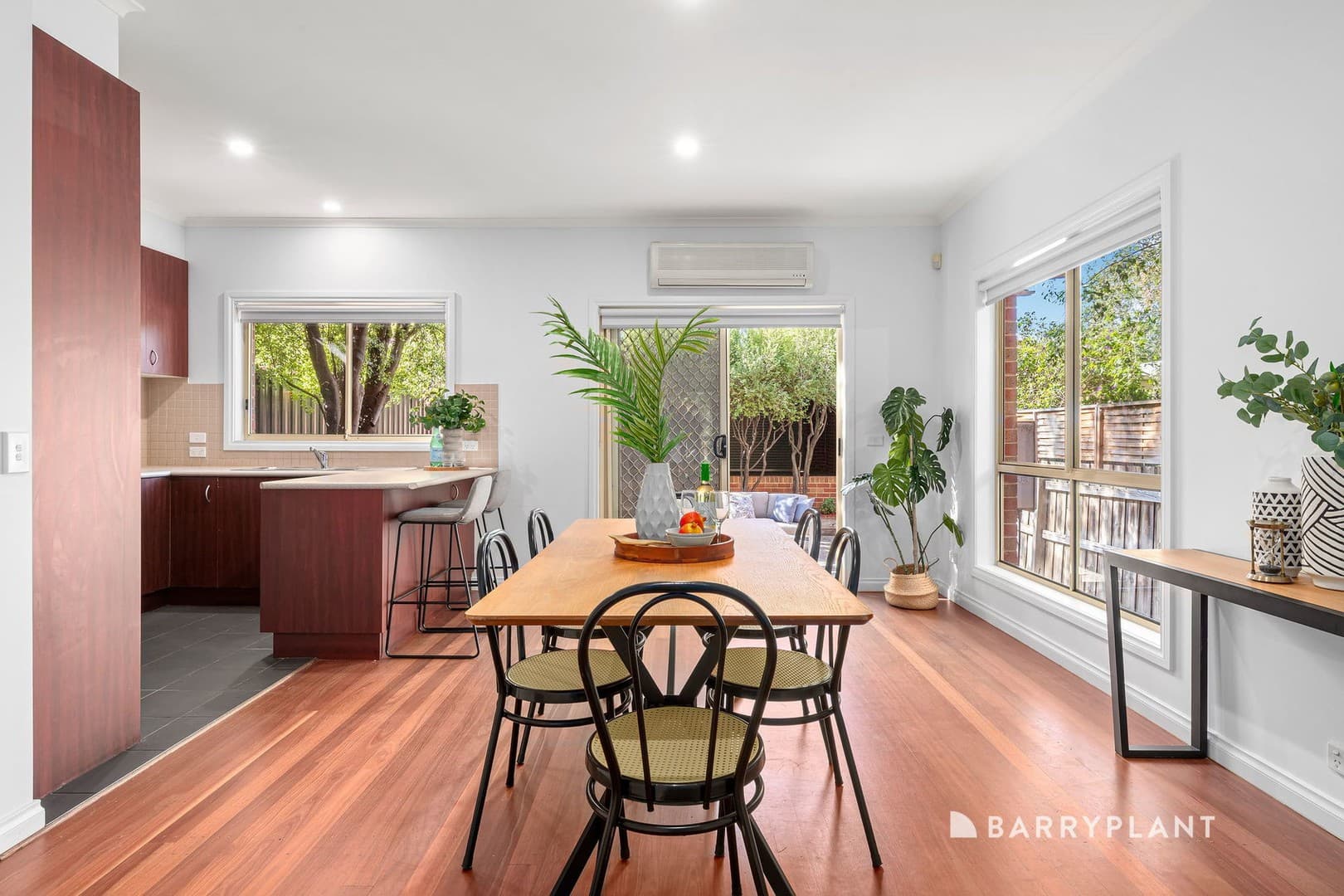 18 Westwood Drive, Mill Park, VIC 3082, Mill Park - Thumbnail 3