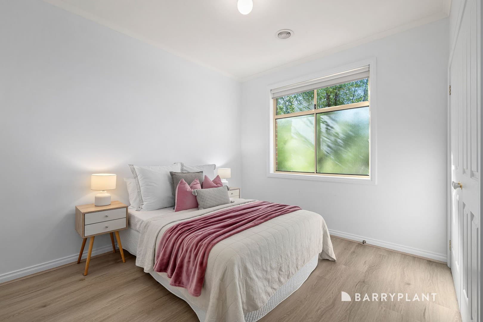 18 Westwood Drive, Mill Park, VIC 3082, Mill Park - Thumbnail 8