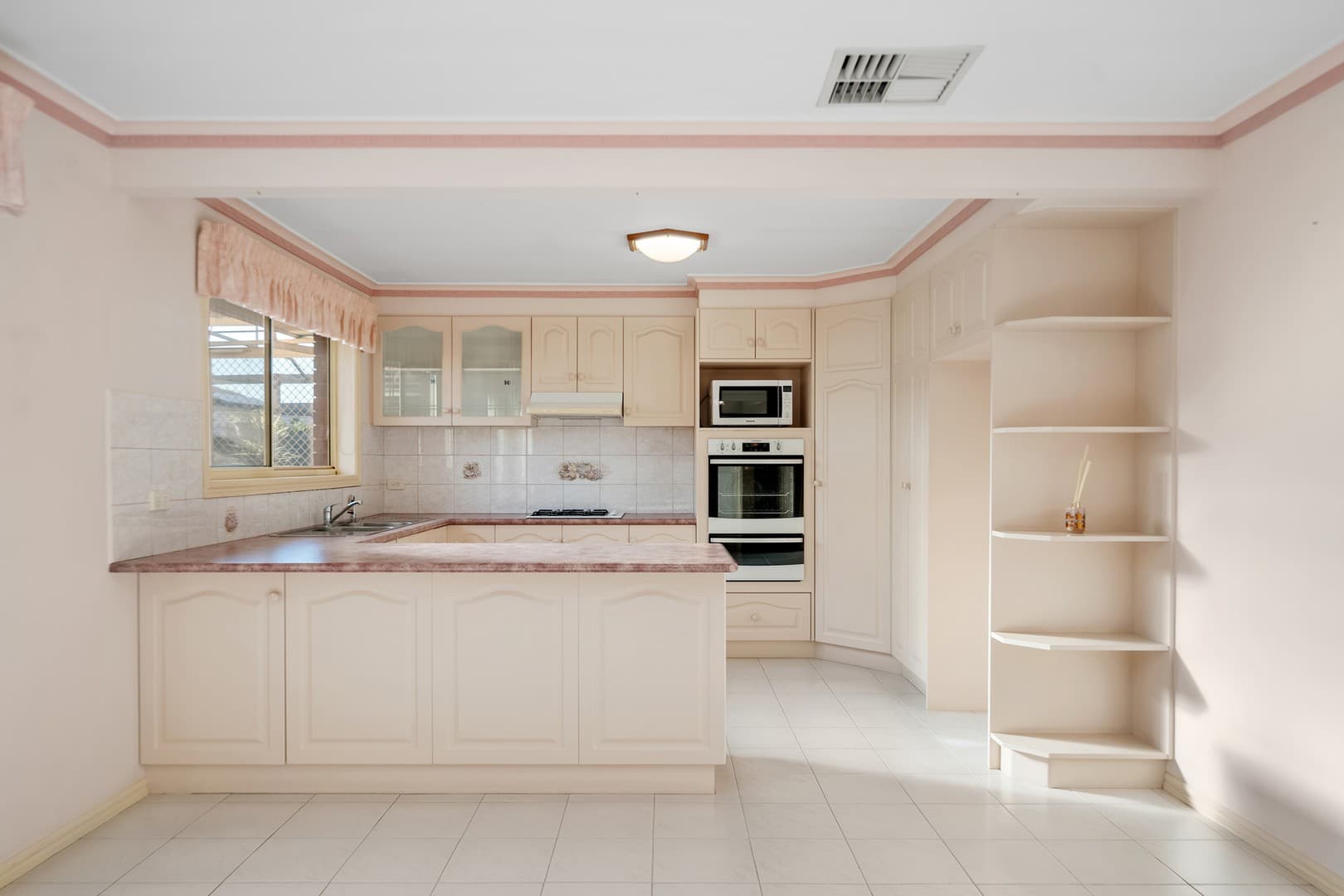 2/288 Taylors Road, Delahey, VIC 3037, Delahey - Thumbnail 4