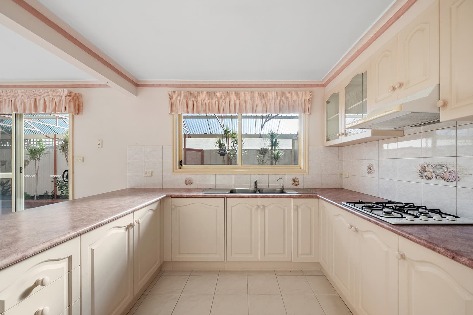 2/288 Taylors Road, Delahey, VIC 3037, Delahey - Thumbnail 5